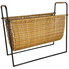 Aubock Stil Mitte des Jahrhunderts Rattan Bauhaus Zeitschriftenhalter, Frankreich, 1950er Jahre