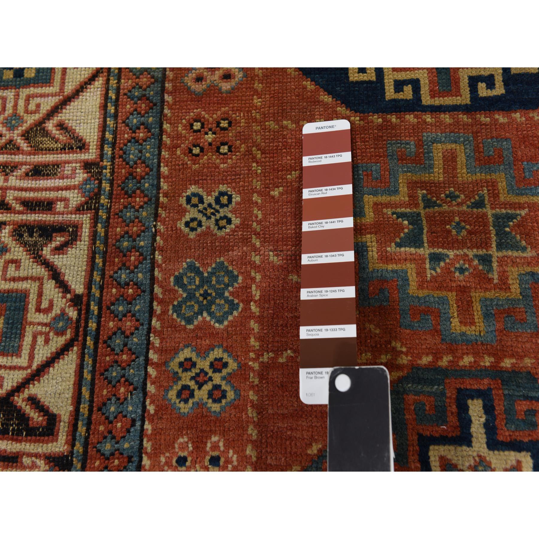 Azerbaïdjanais Tapis de couloir rouge auburn caucasien ancien Mogan Kazak noué à la main 3'9