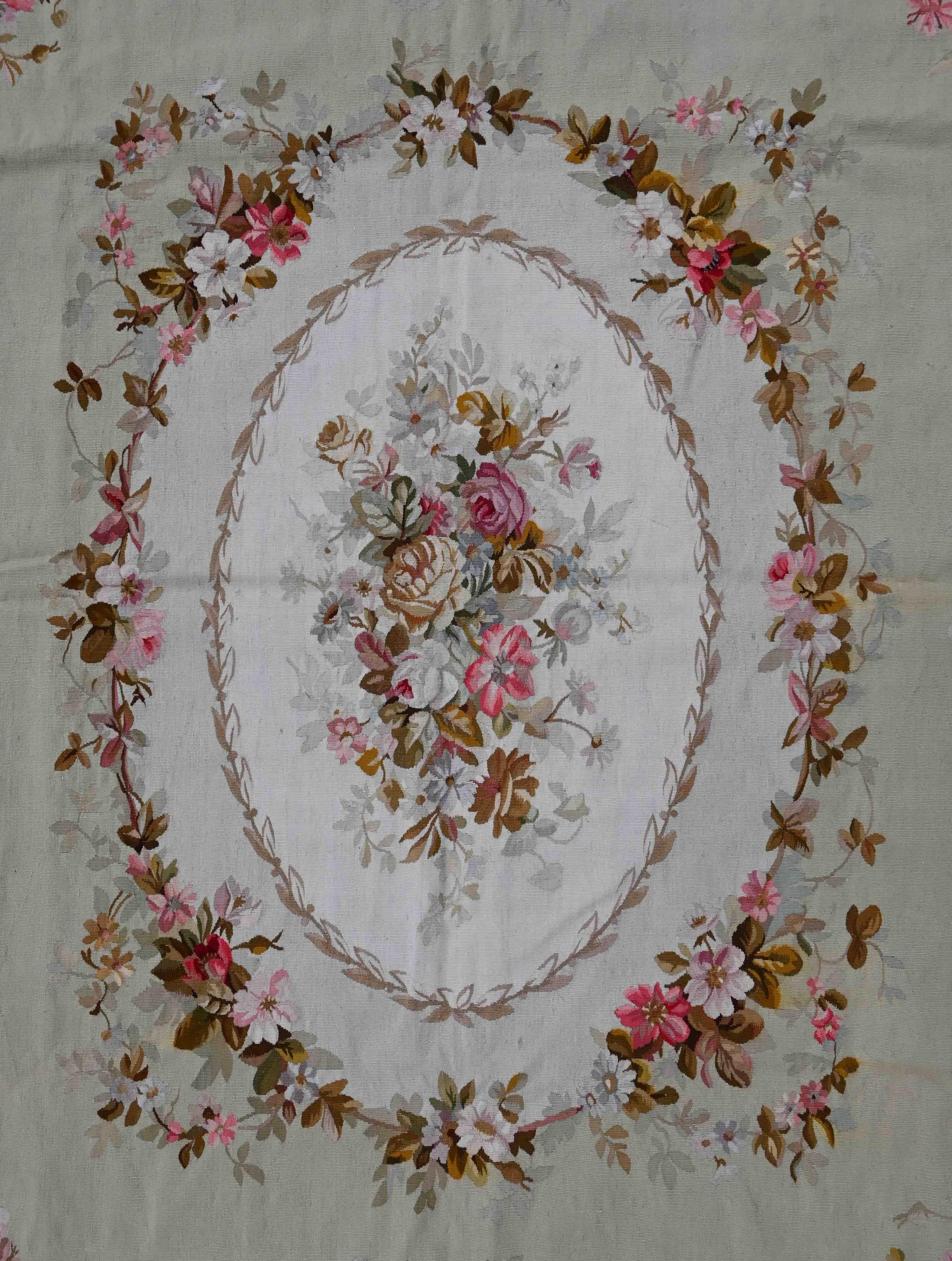 Late 19th Century Aubusson Carpet from the 19th Century, N° 1241 For Sale