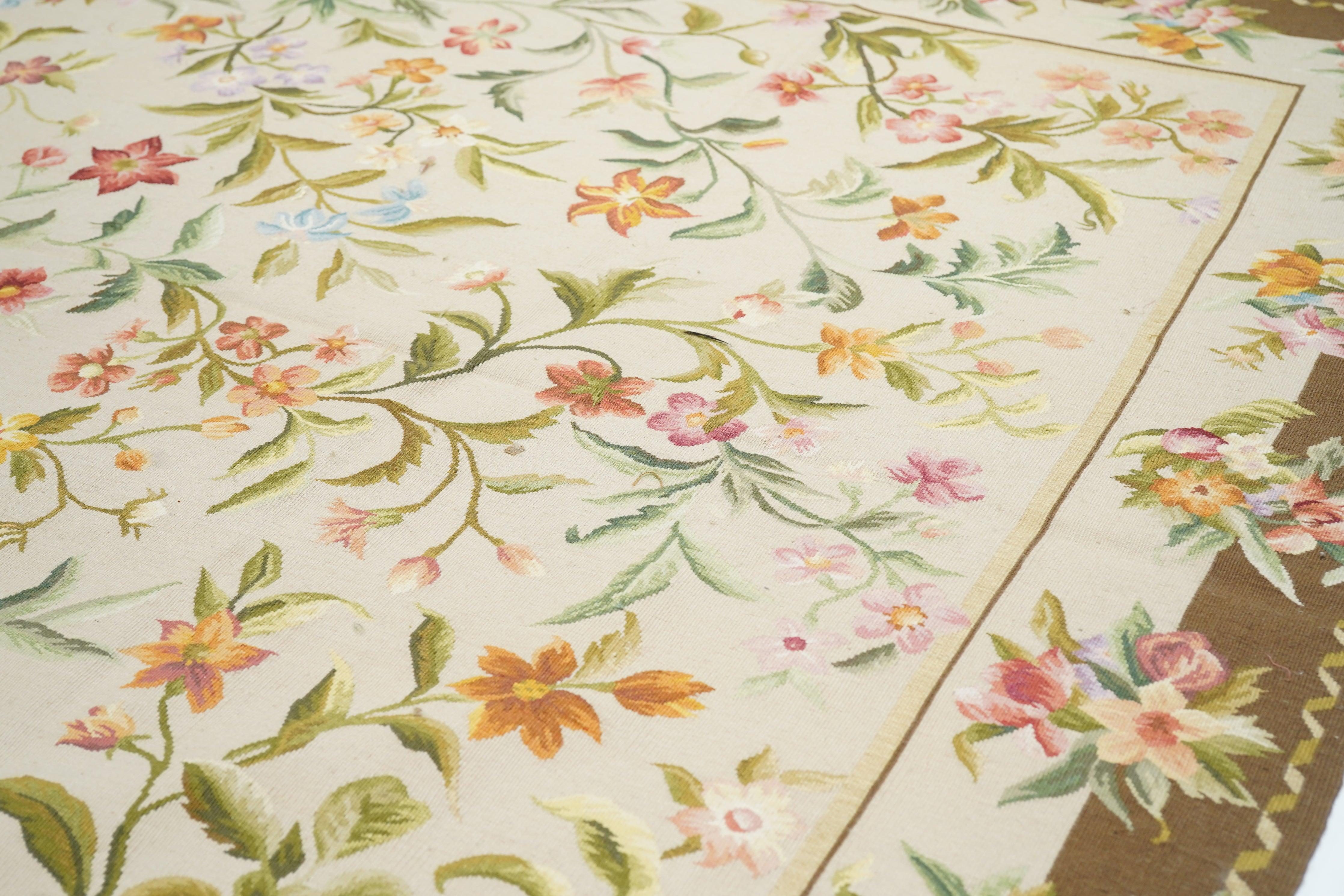 Aubusson Design Wandteppich 6'0'' x 9'2'' im Angebot 1