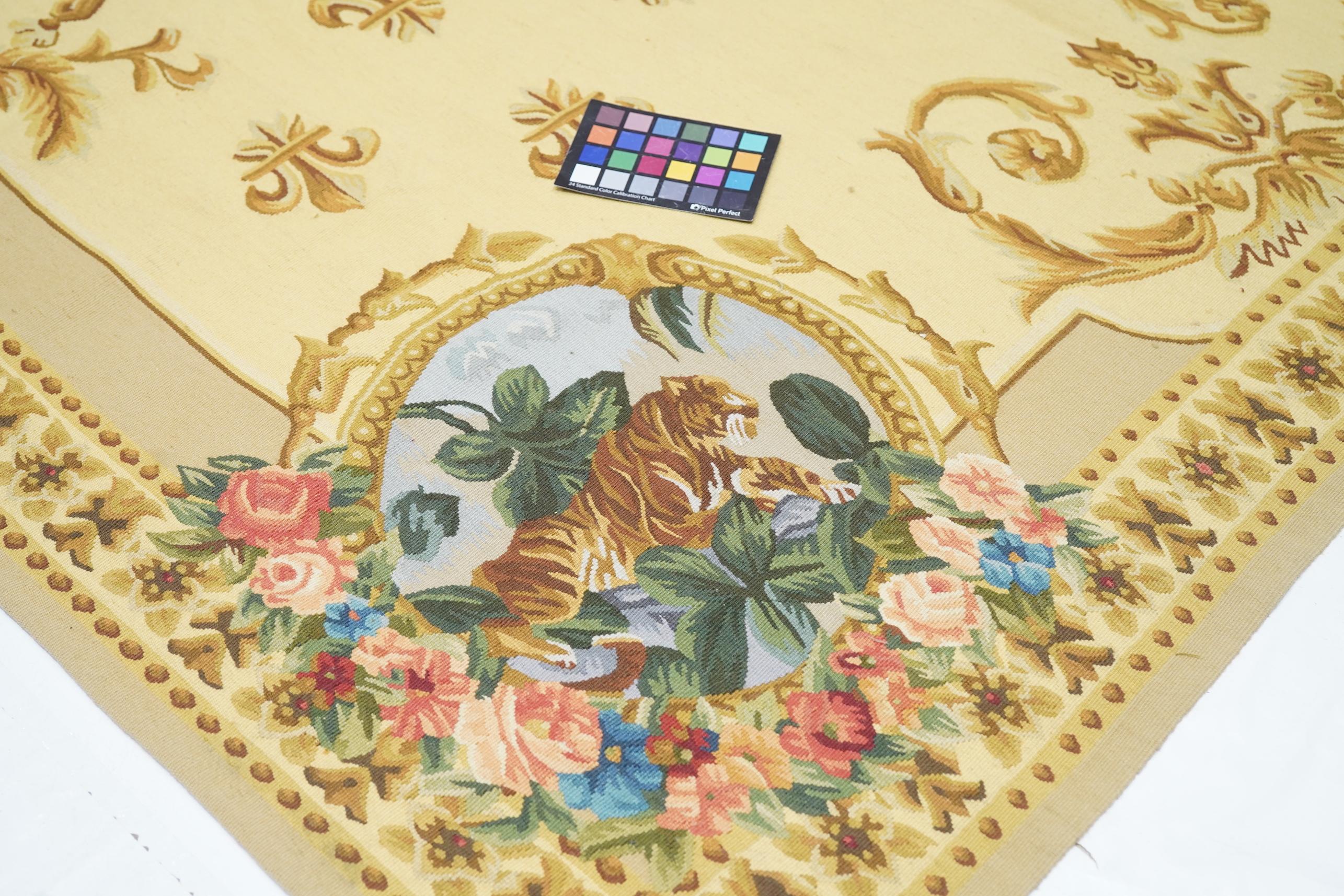 Flachgewebter Aubusson-Wollteppich 6'0