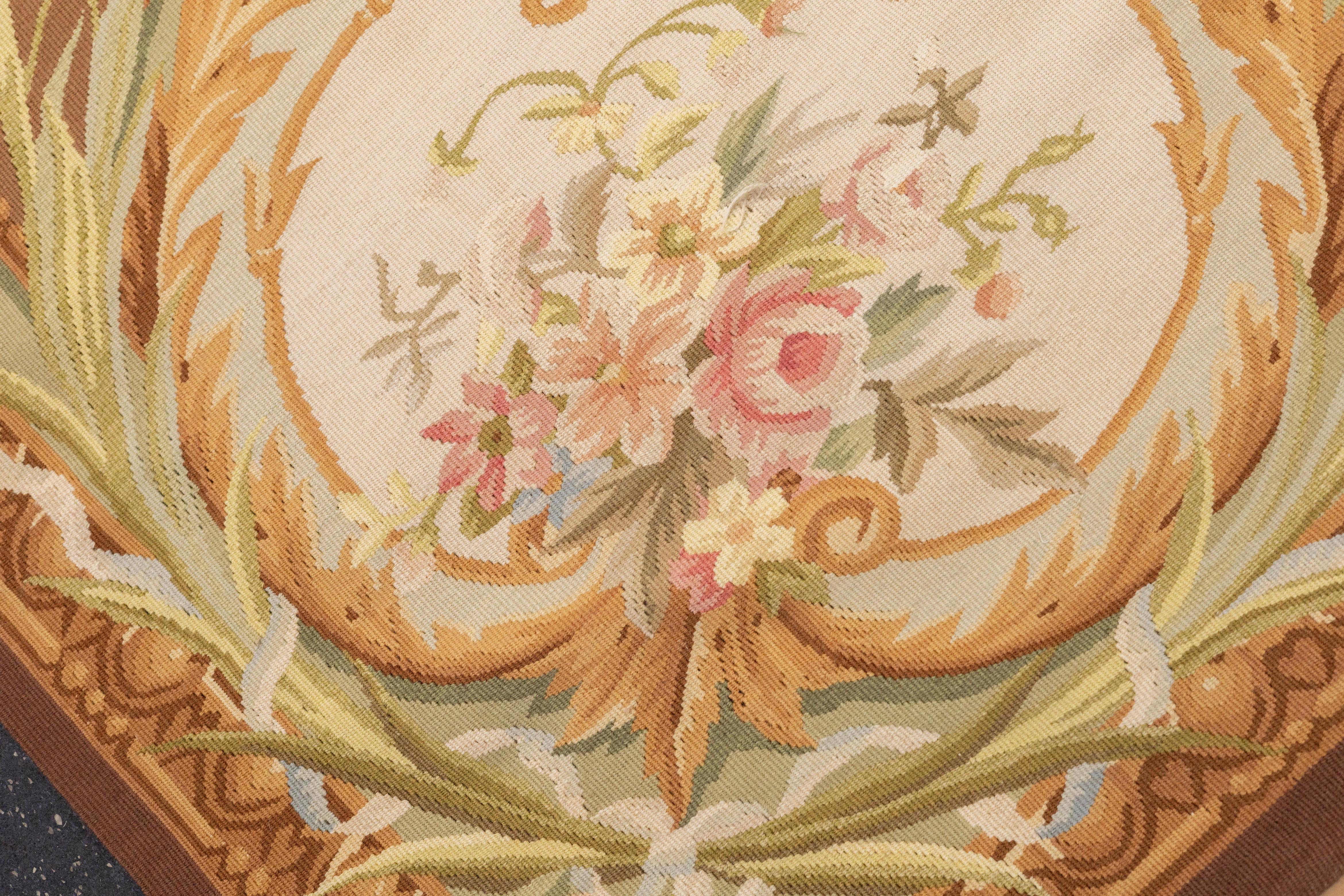 Flachgewebter Aubusson-Wollteppich 8'0