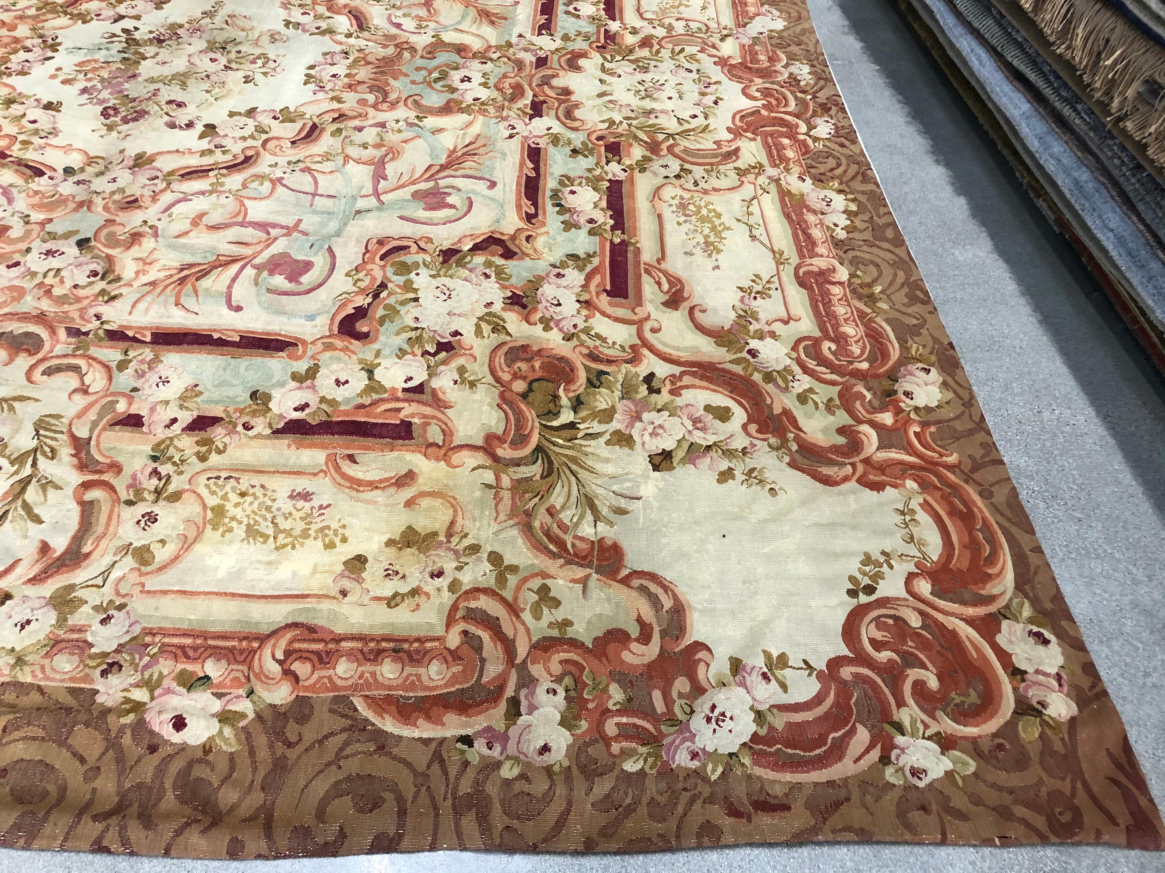 Annodato a mano Tappeto francese Aubusson in vendita