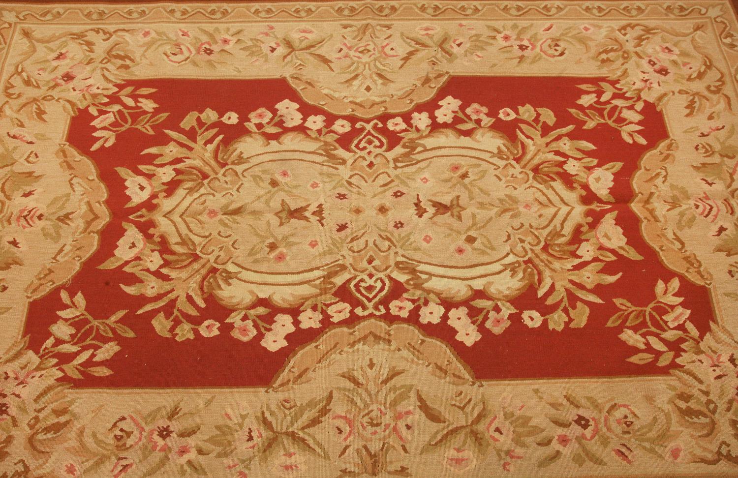 Aubusson French Style Chinese Flat-weave Rug, 21st Century In Excellent Condition In Ferrara, IT