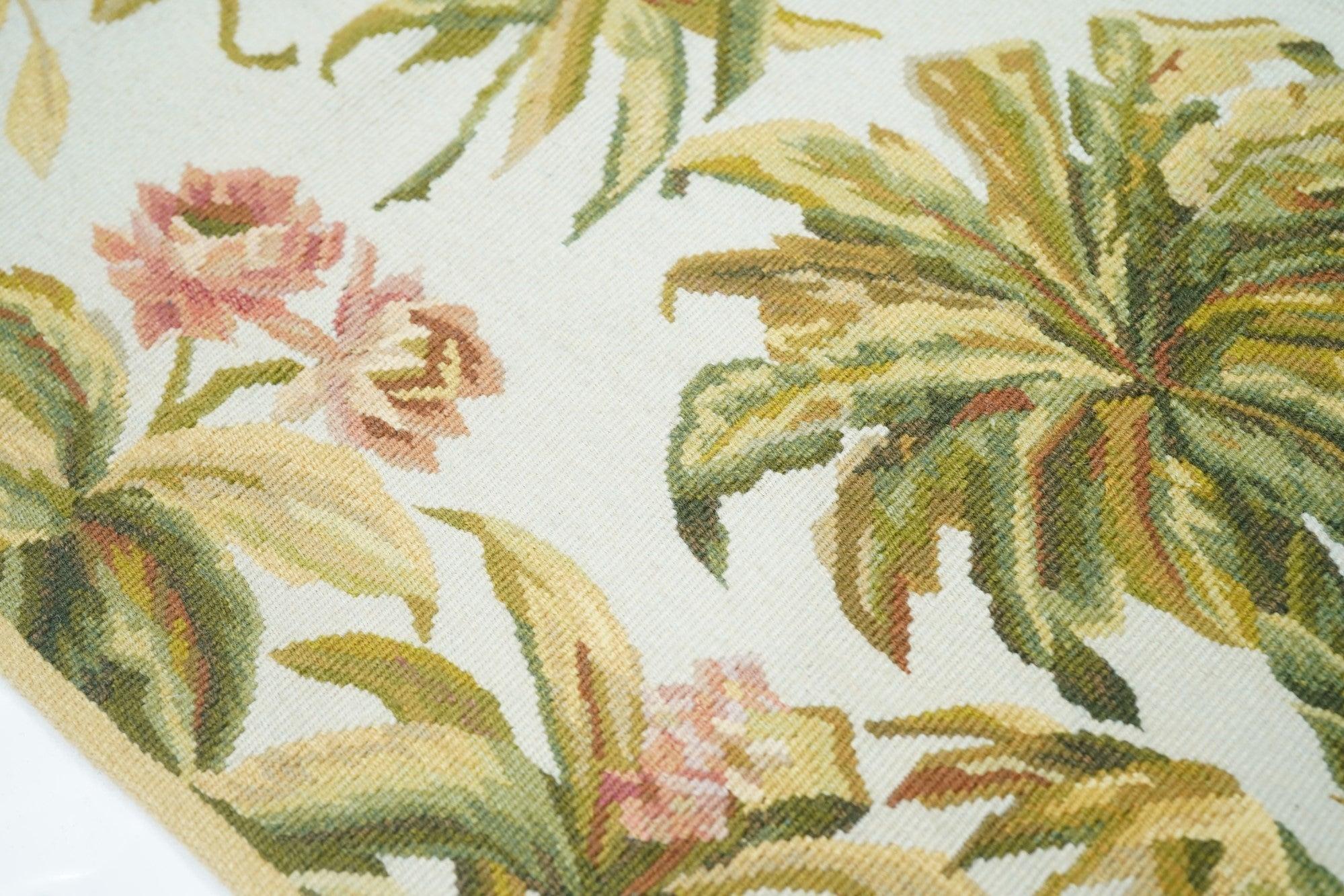 Francese Tappeto Aubusson 2'5'' x 10'0'' in vendita