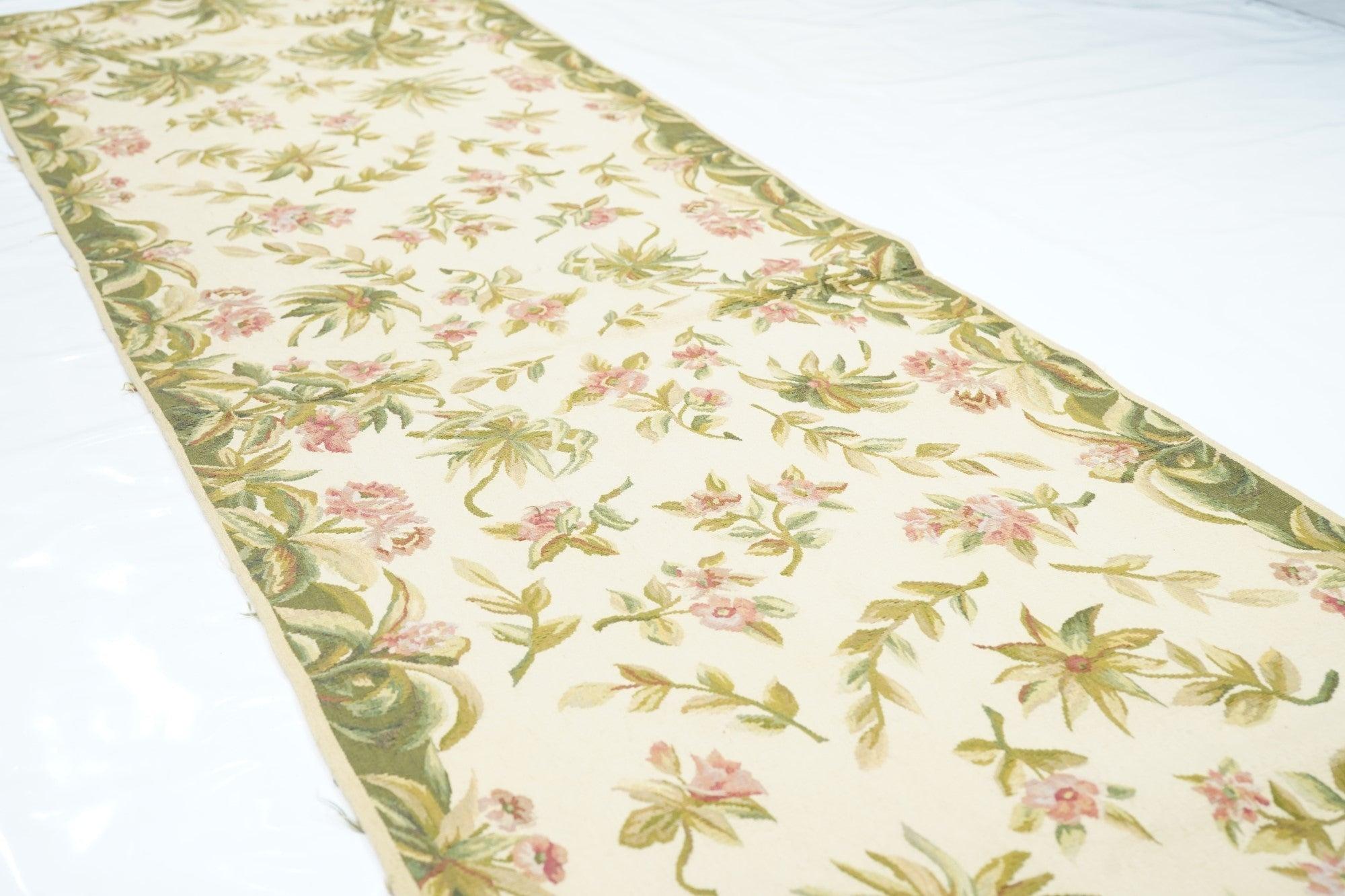 Aubusson-Teppich 2'5'' x 10'0