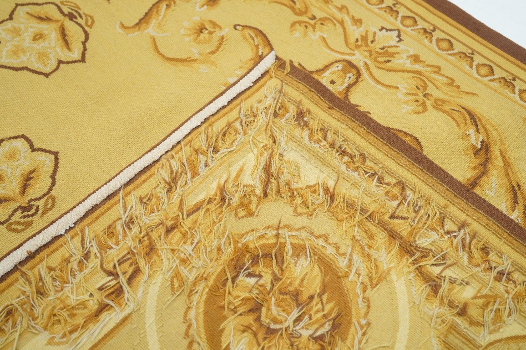 Aubusson Rug 4'0