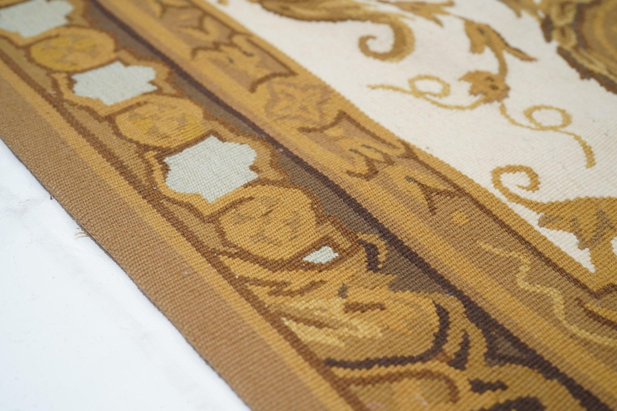 French Aubusson Rug 4'0