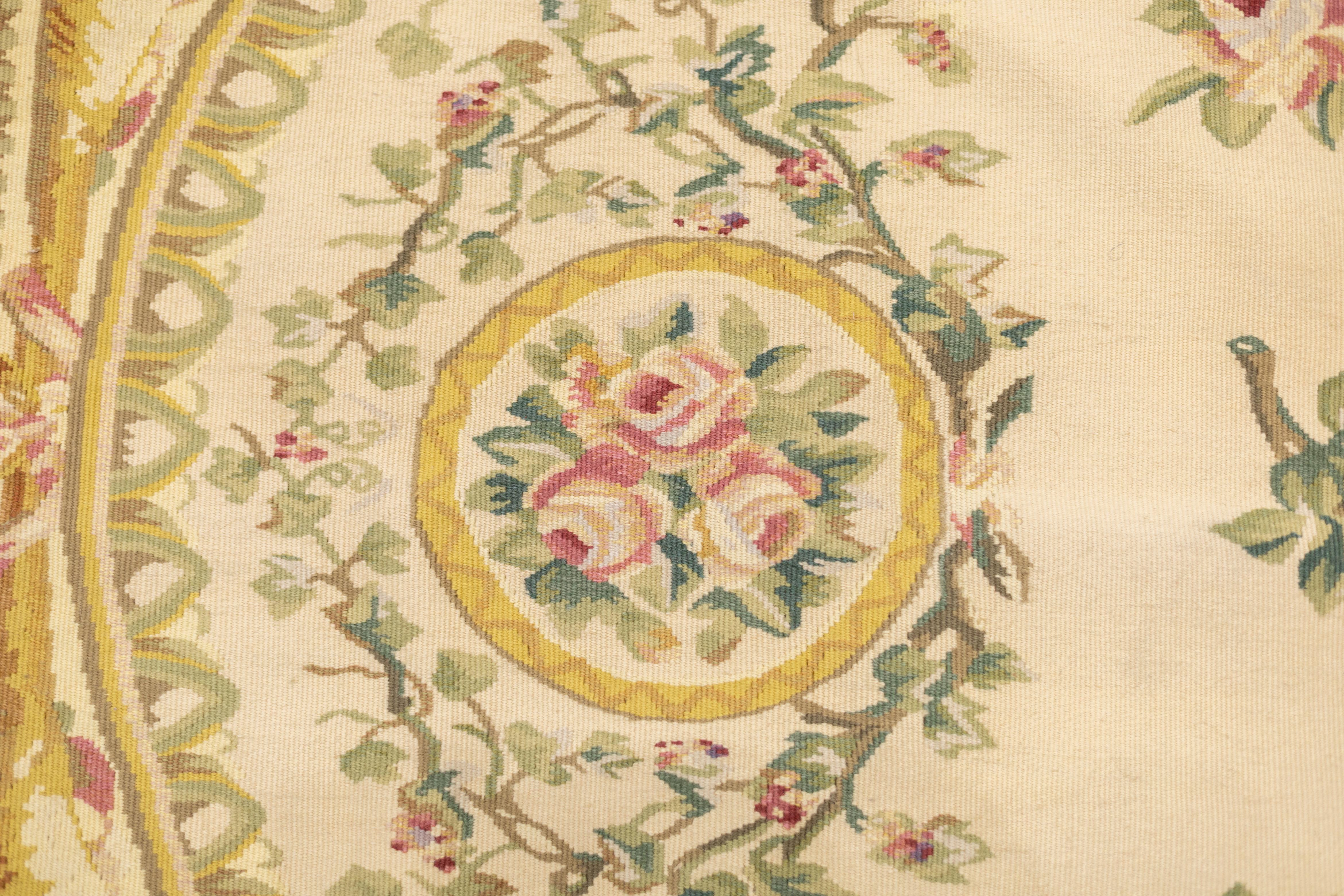 Lana Tappeto Aubusson 5'10'' x 9'0'' in vendita
