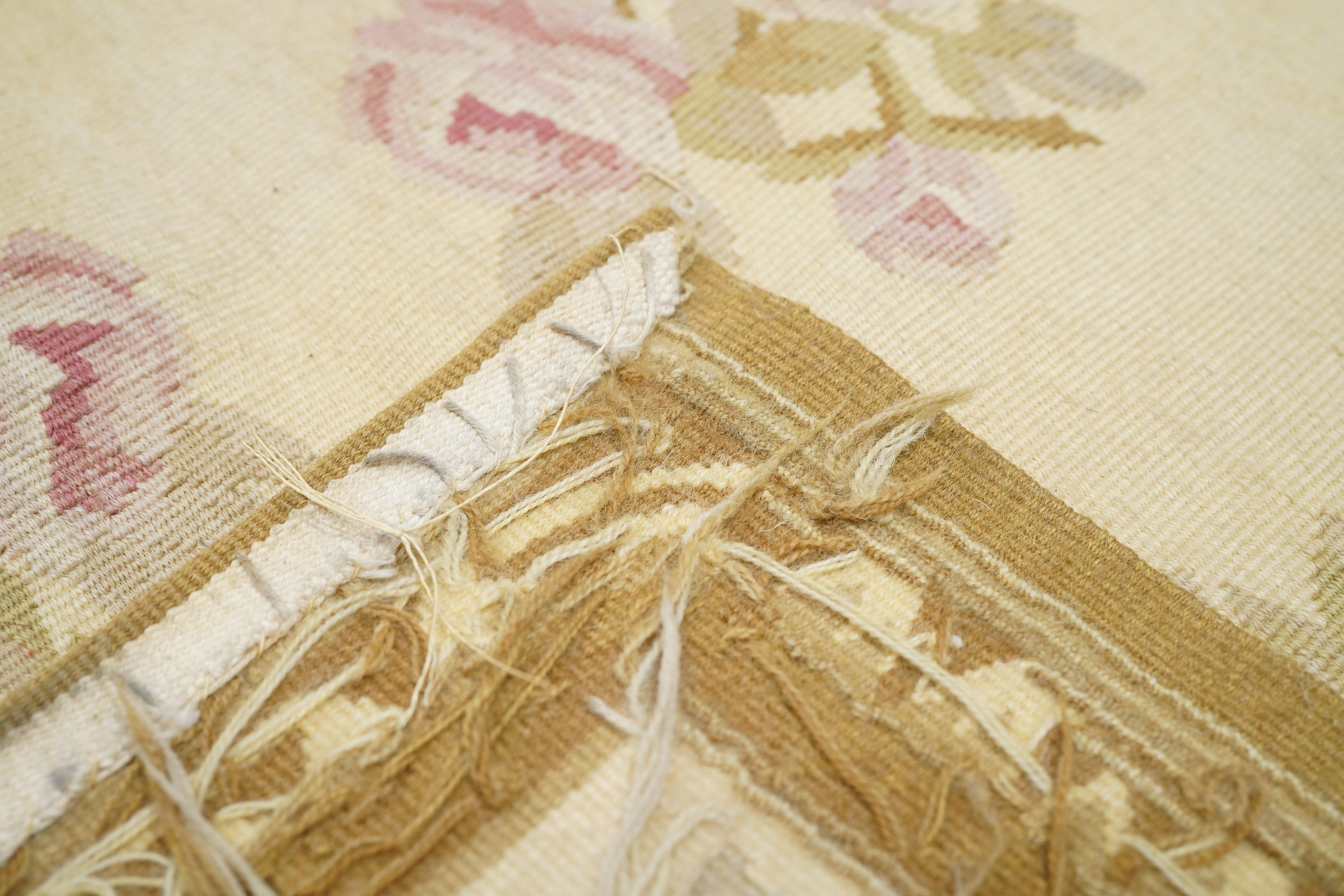 Aubusson Rug 6' x 9' For Sale 1