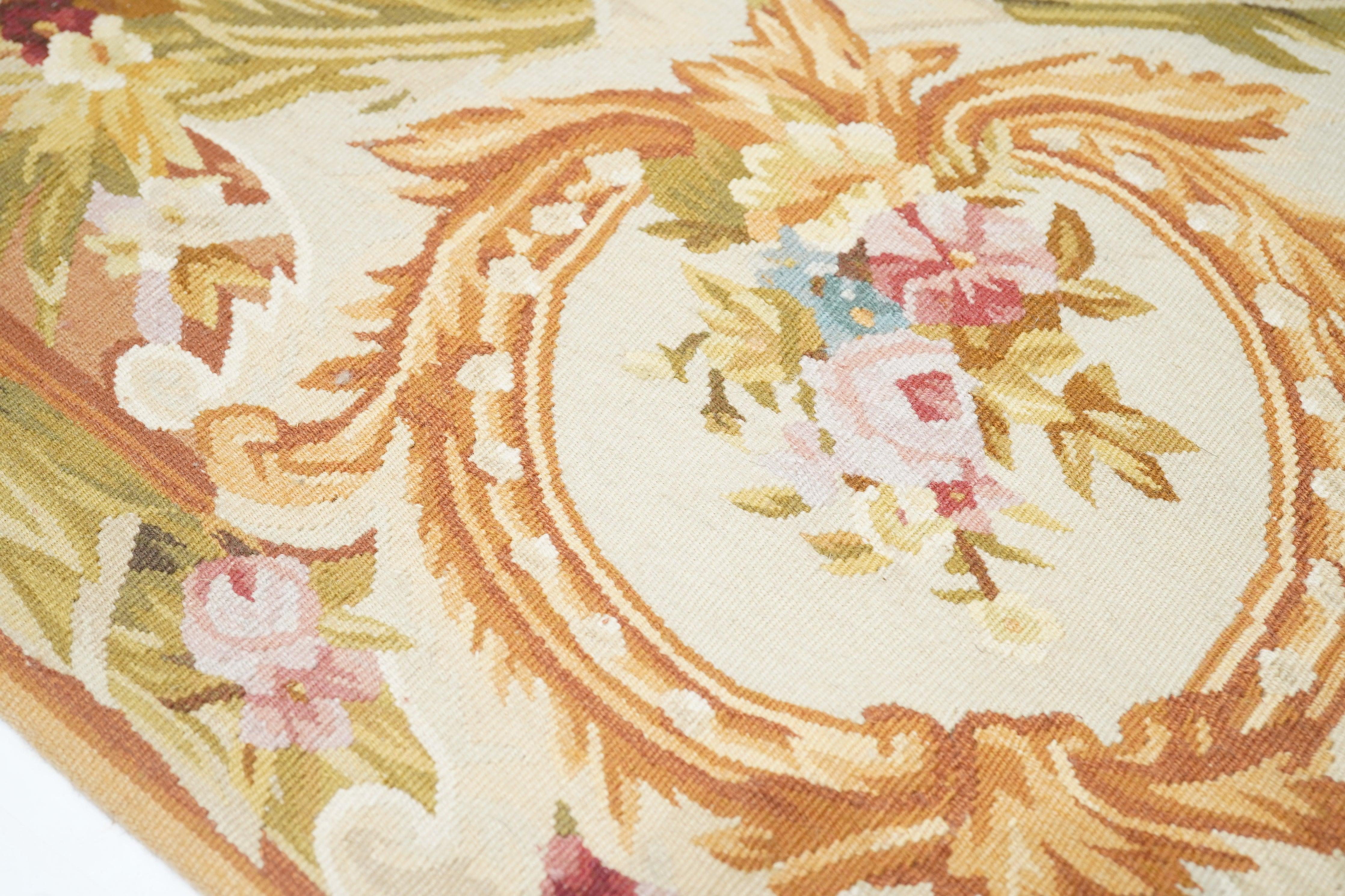 Contemporary Aubusson Rug 6'0