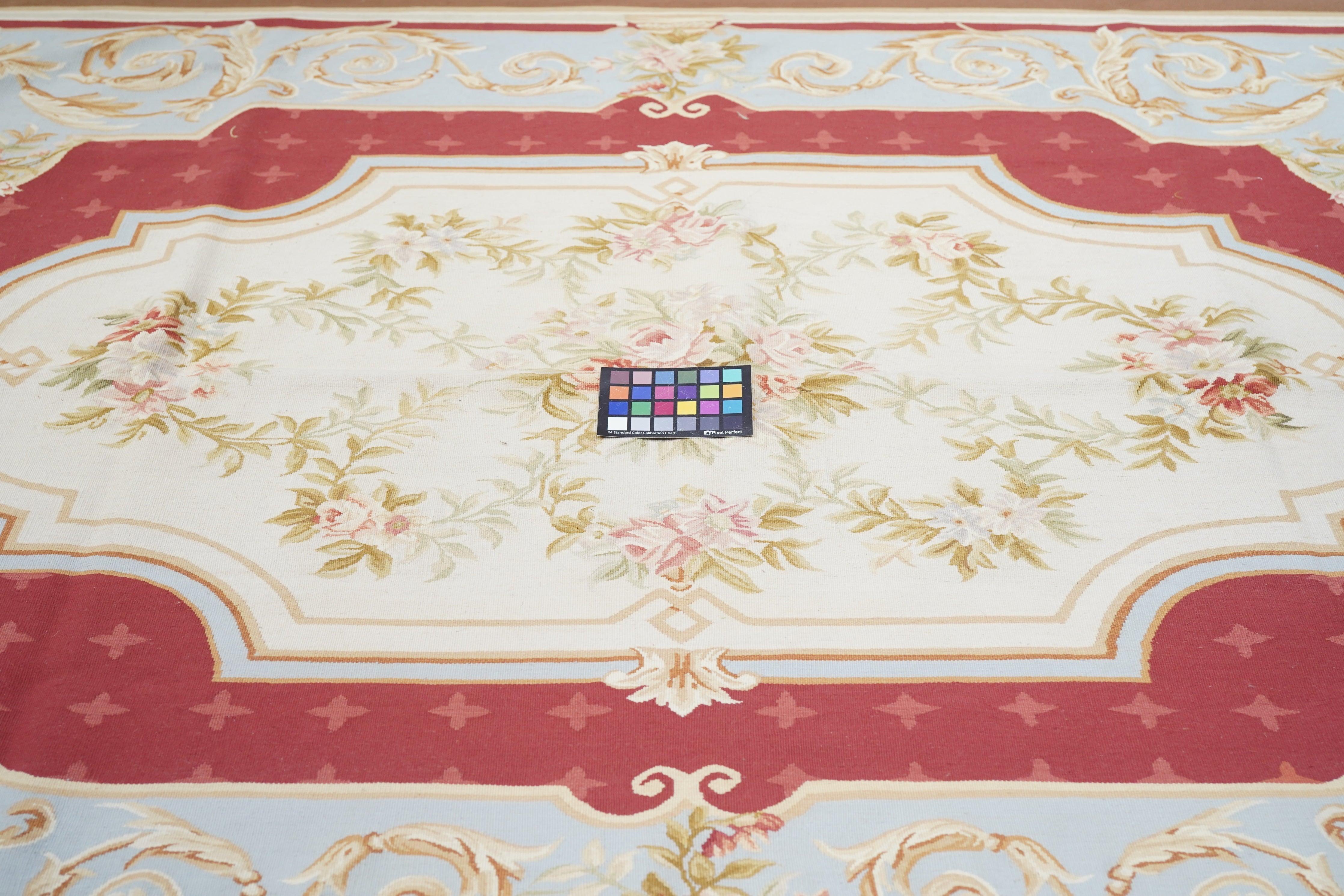 Contemporary Aubusson Rug 6'0