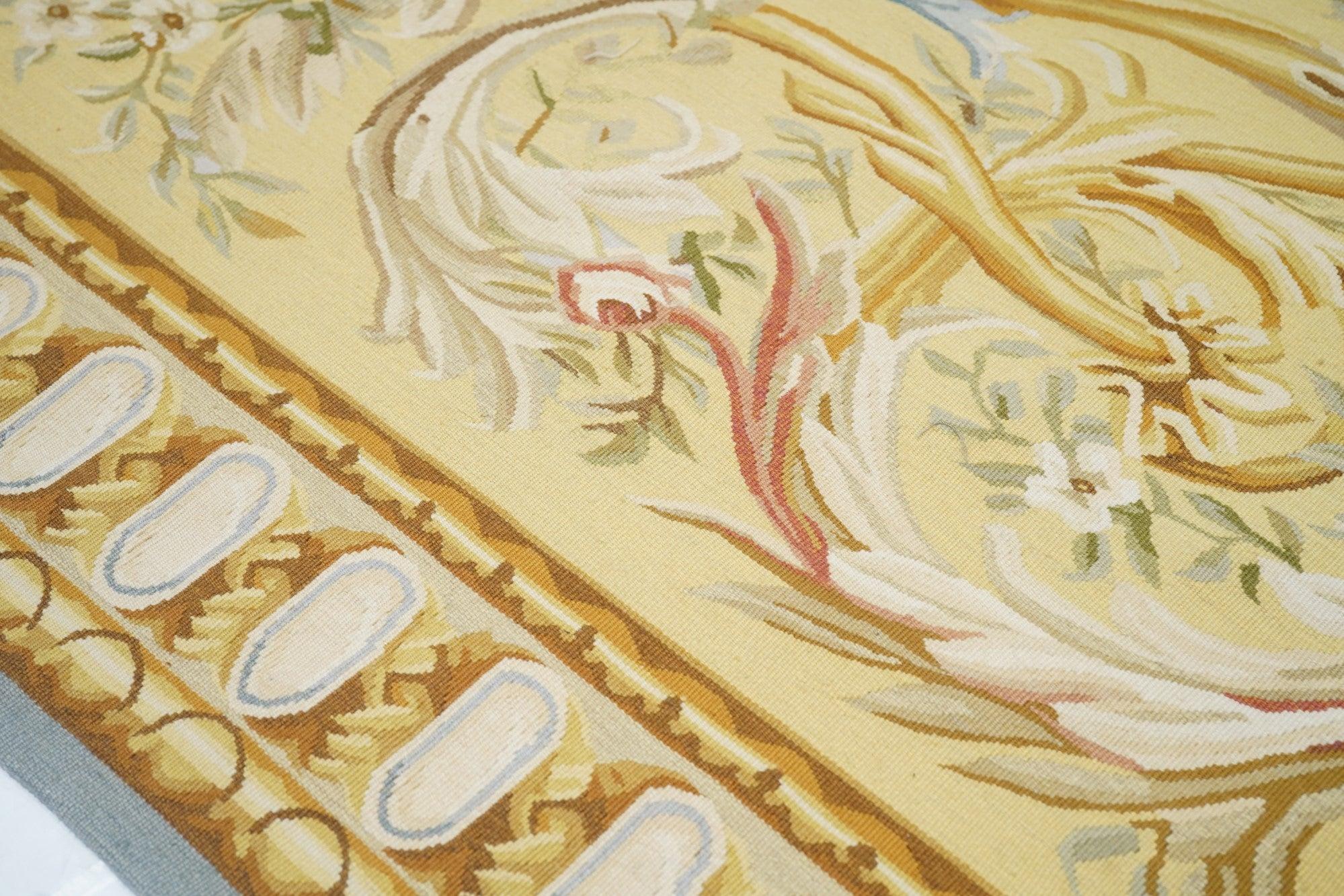 Aubusson Rug 7'10'' x 10'2'' In New Condition For Sale In New York, NY