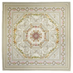Tapis d'Aubusson 7'4'' x 8'1''
