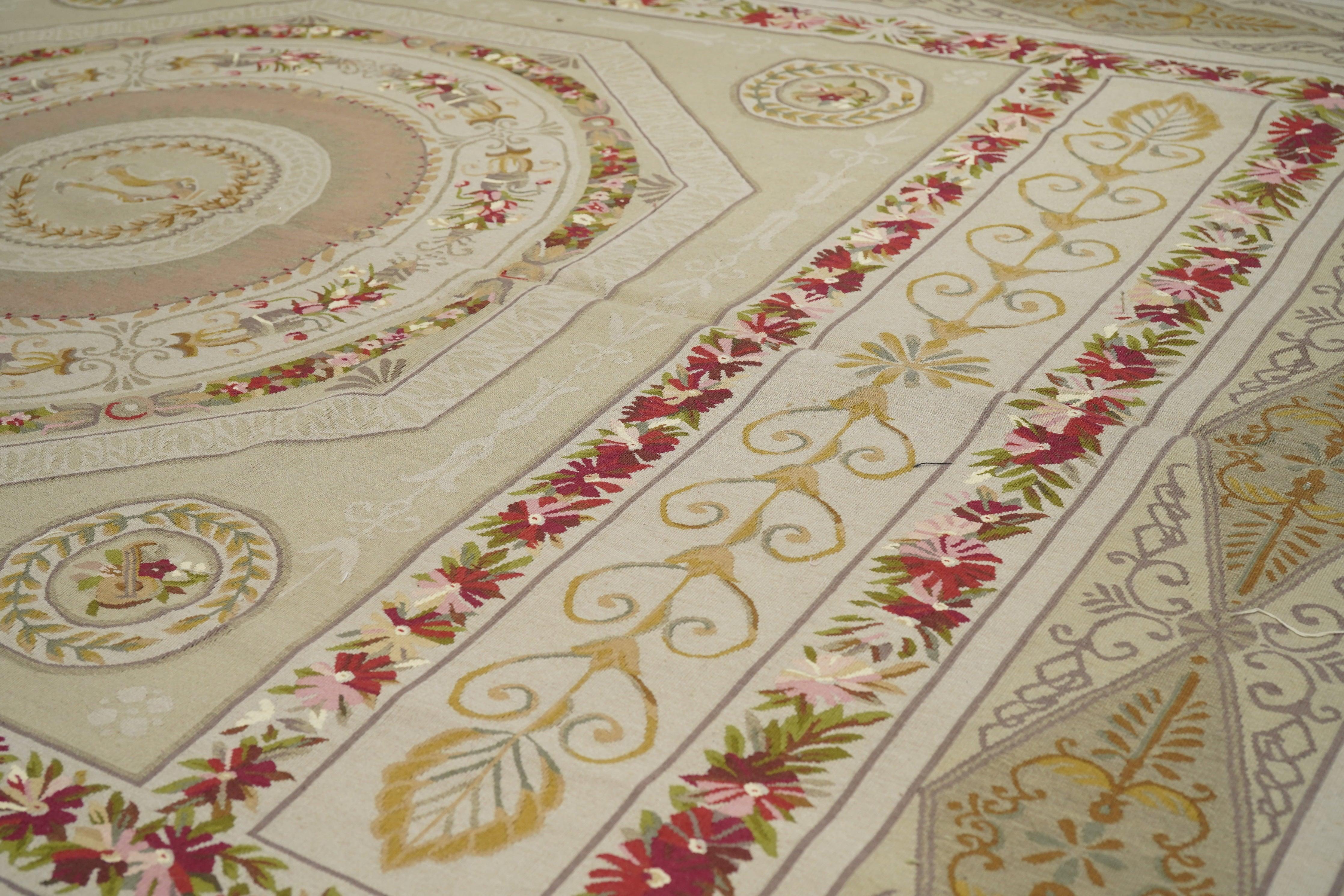 Contemporary Aubusson Rug 7'8'' x 10'2'' For Sale