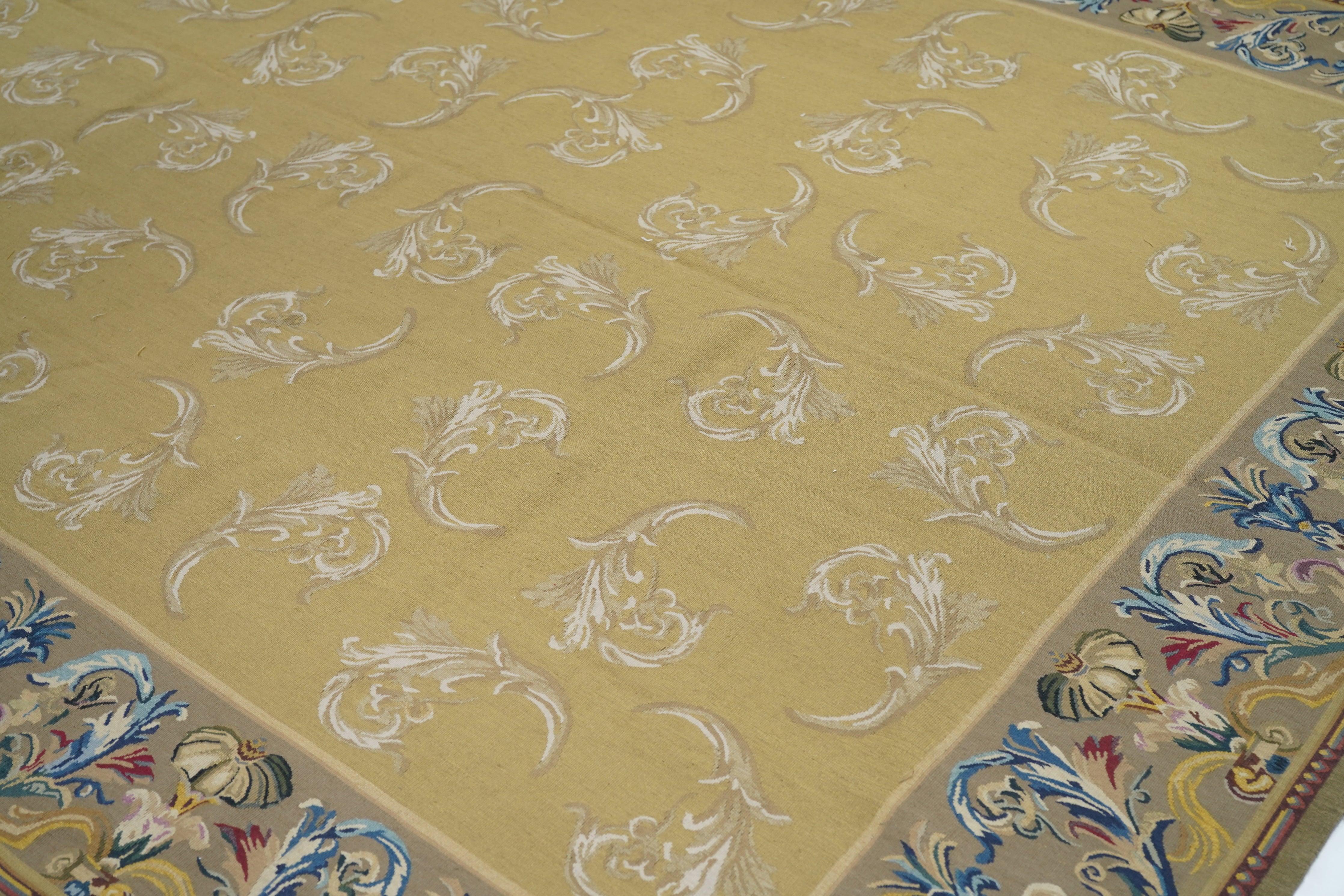 Contemporary Aubusson Rug 7'8'' x 9'10'' For Sale