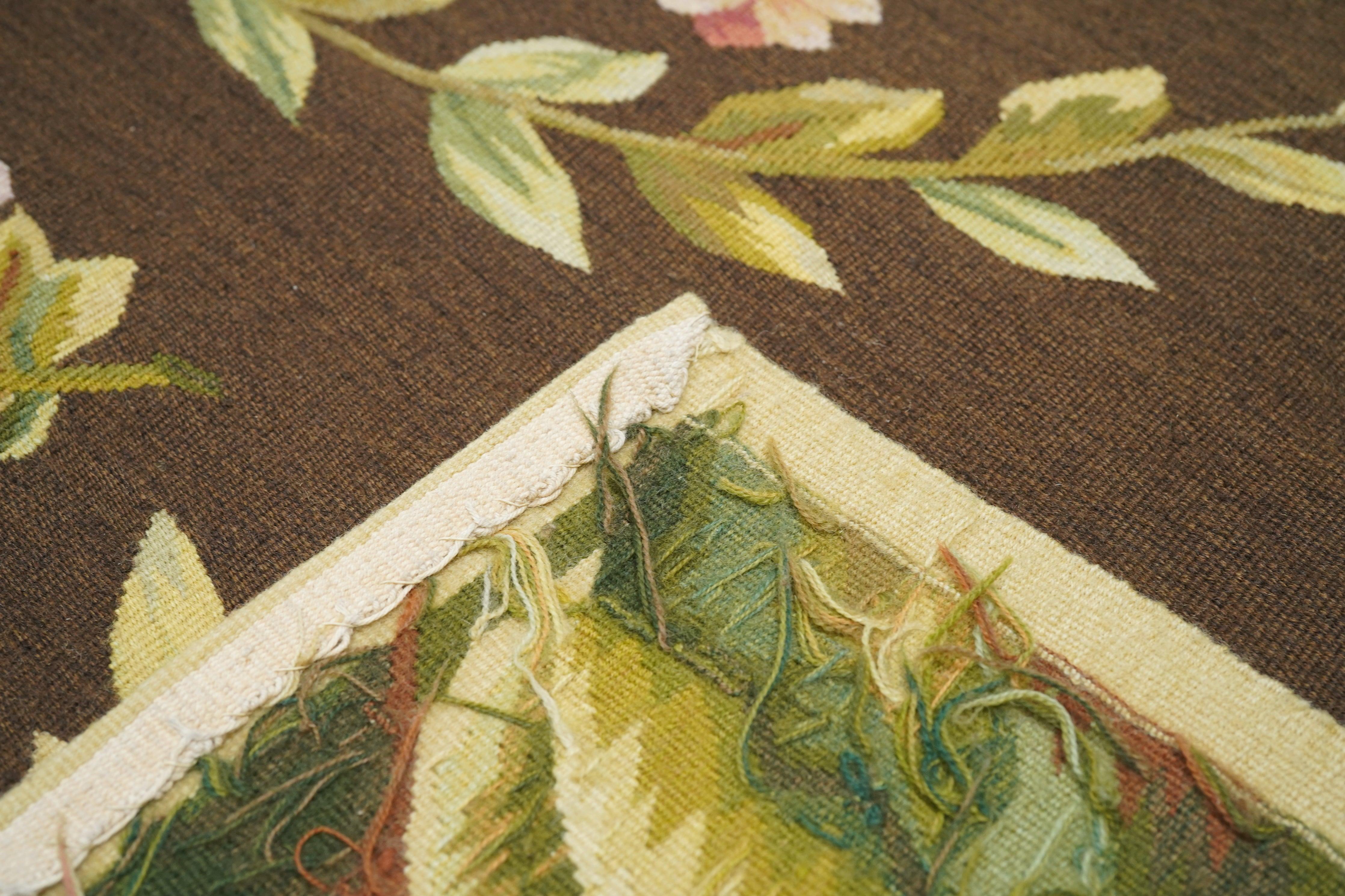 XXI secolo e contemporaneo Tappeto Aubusson 7'9'' x 10'1'' in vendita