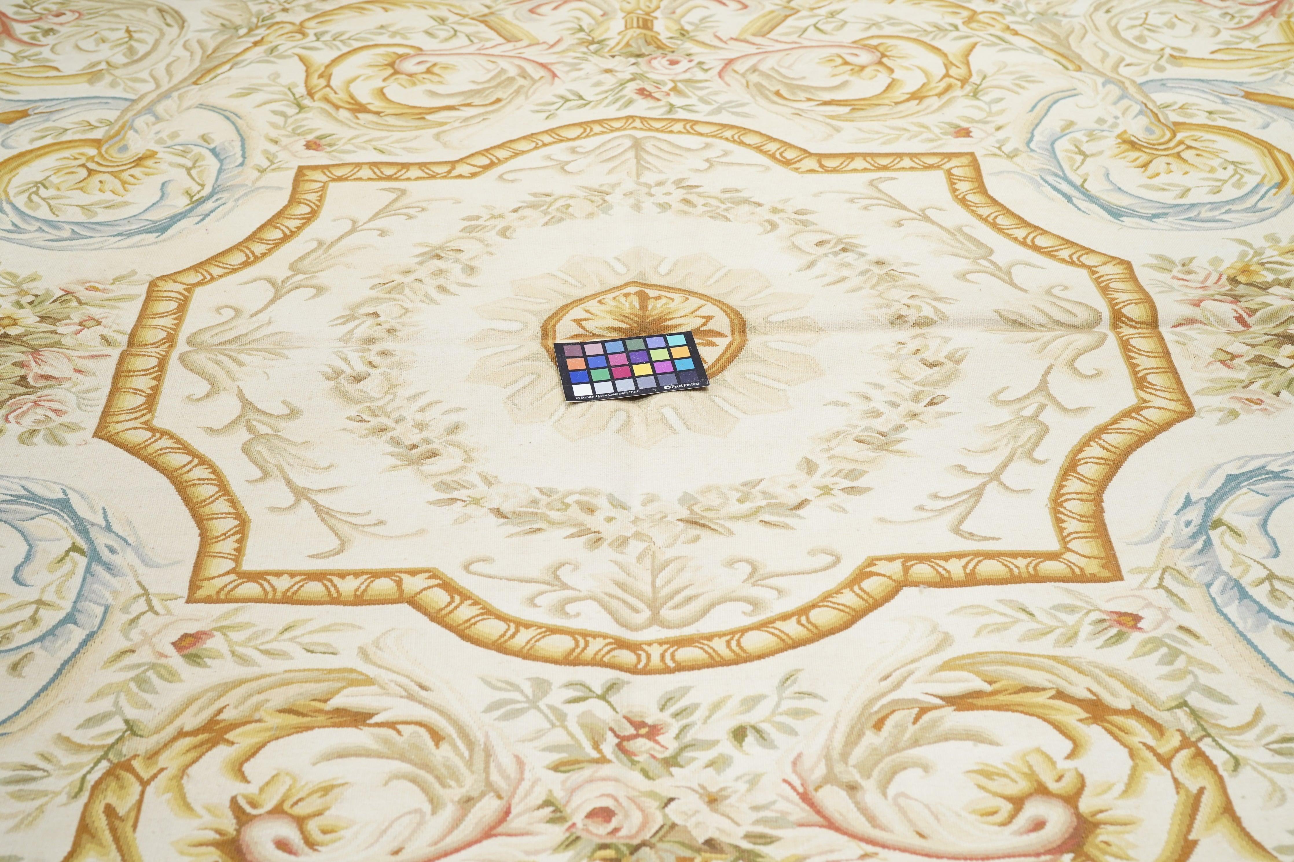 Aubusson Rug 7'9'' x 10'1'' For Sale 1