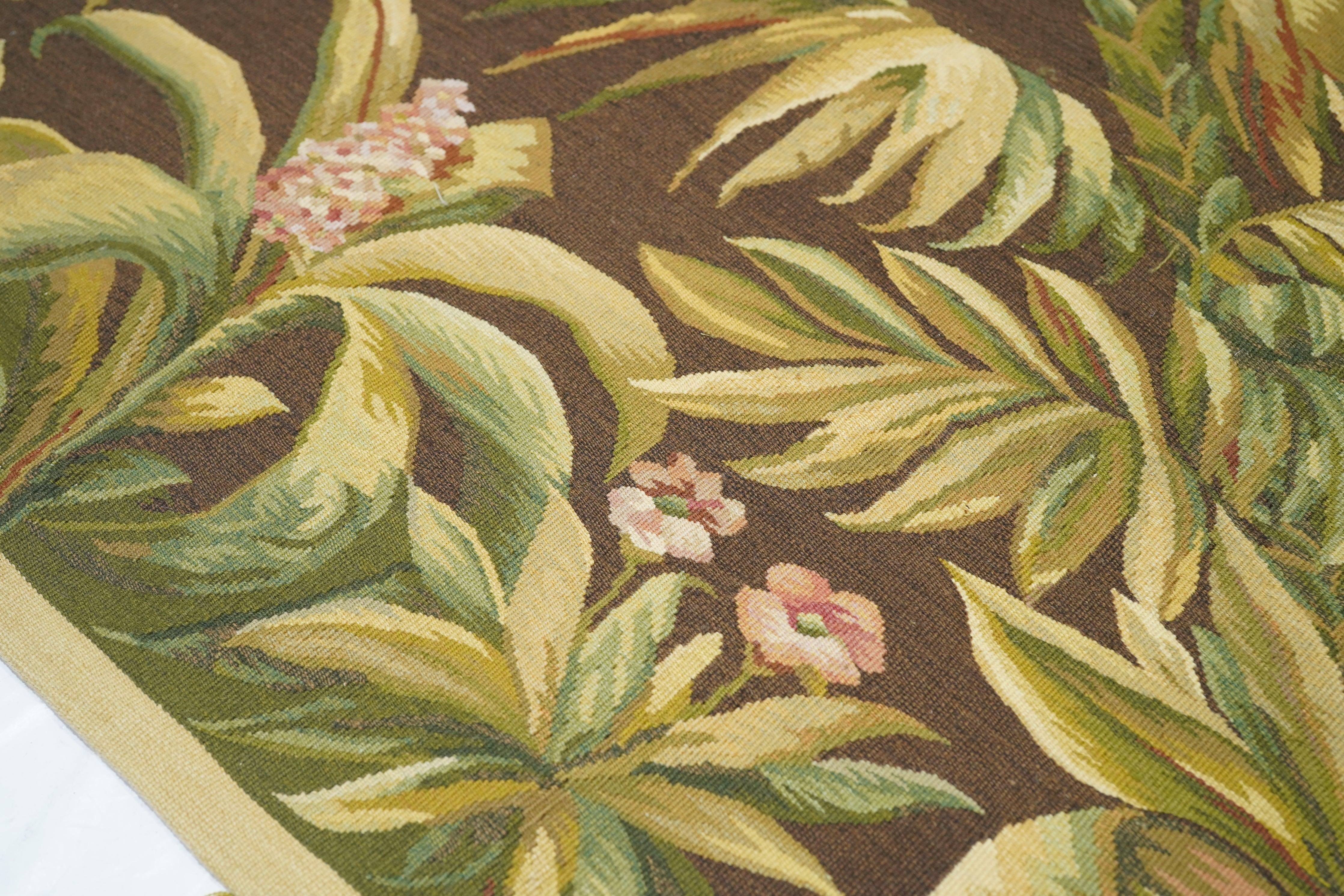 Aubusson Rug 7'9'' x 10'3'' In New Condition For Sale In New York, NY