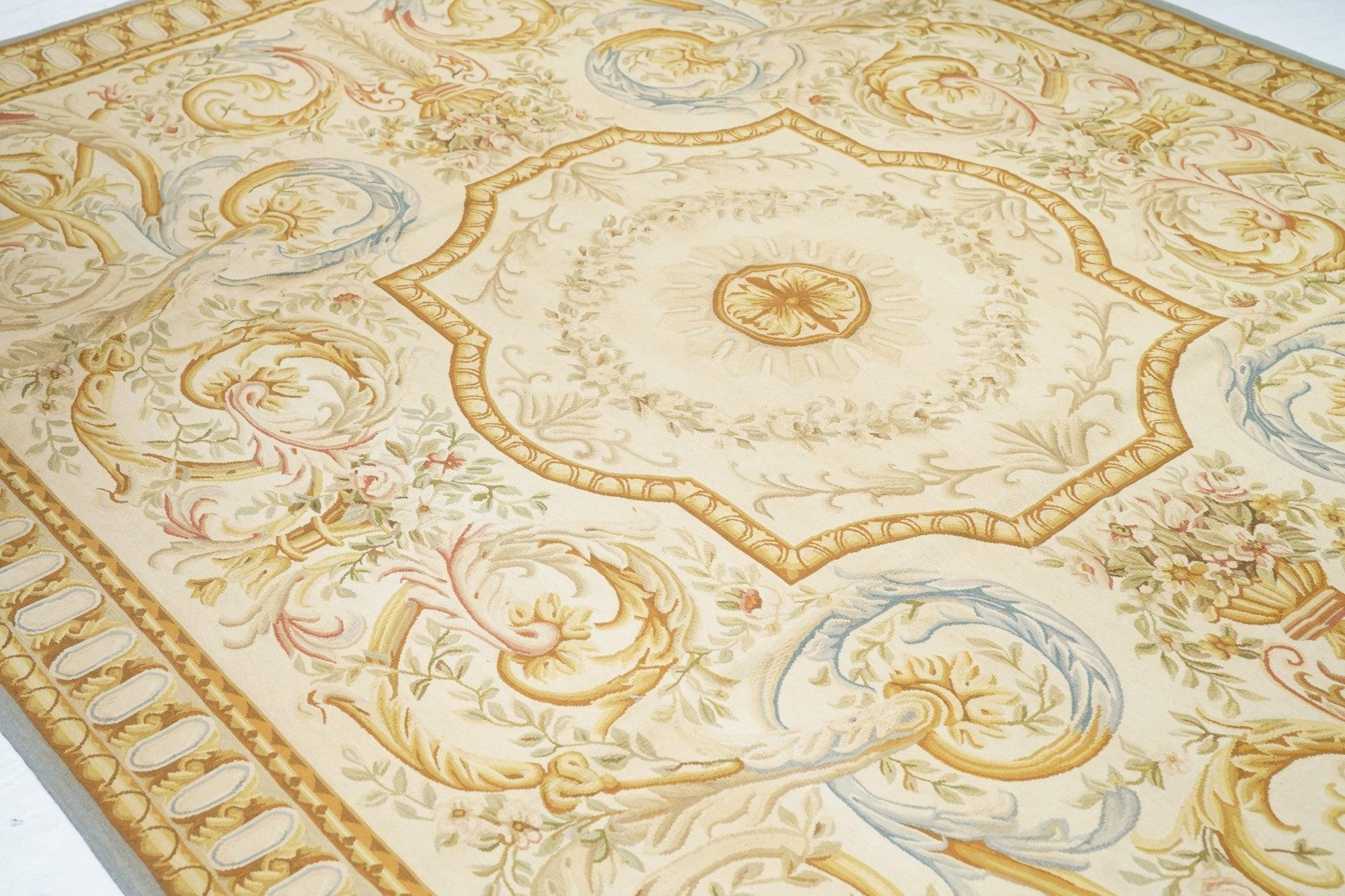 Aubusson-Teppich 8' x 10' im Angebot 1