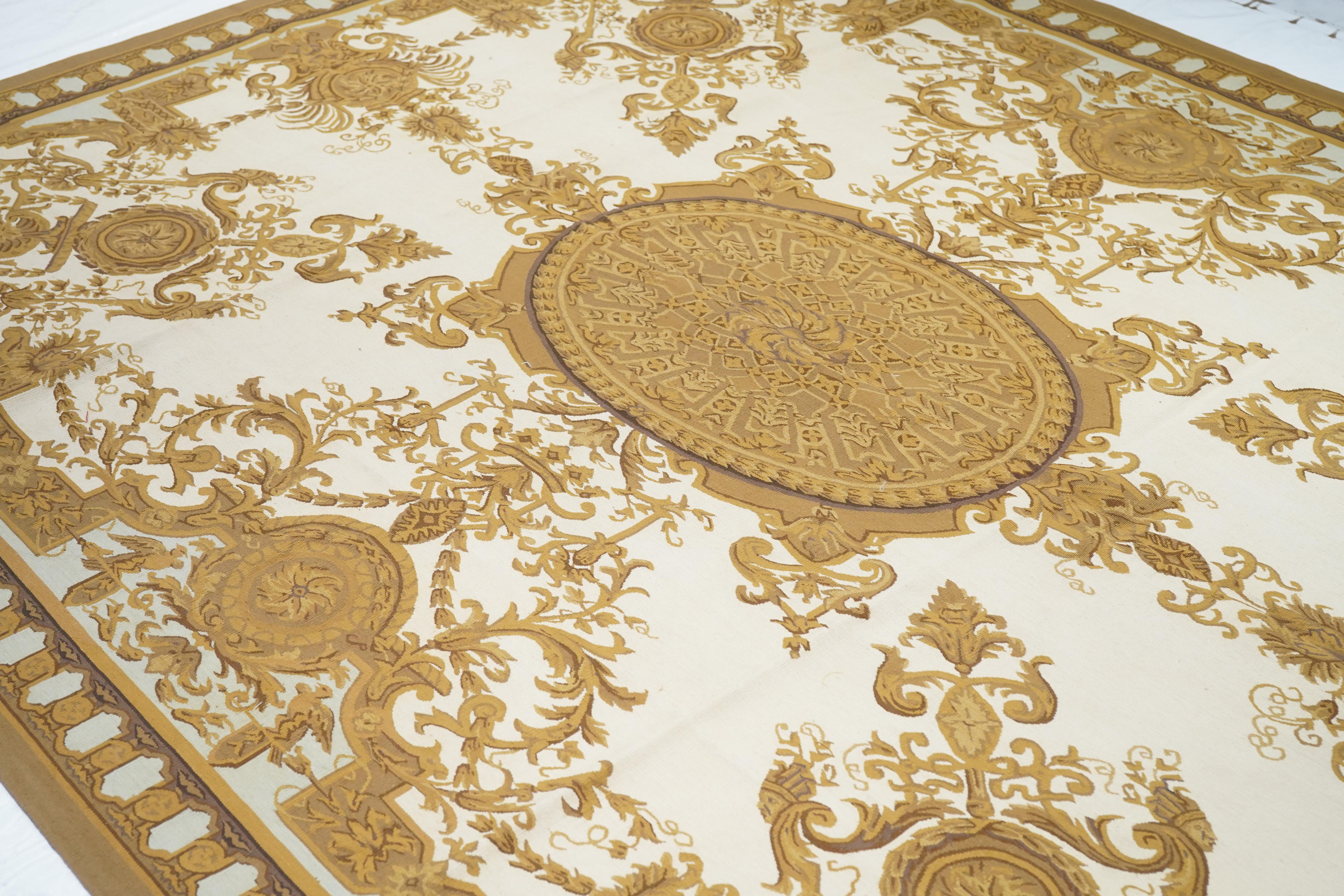 Contemporary Aubusson Rug 8'0
