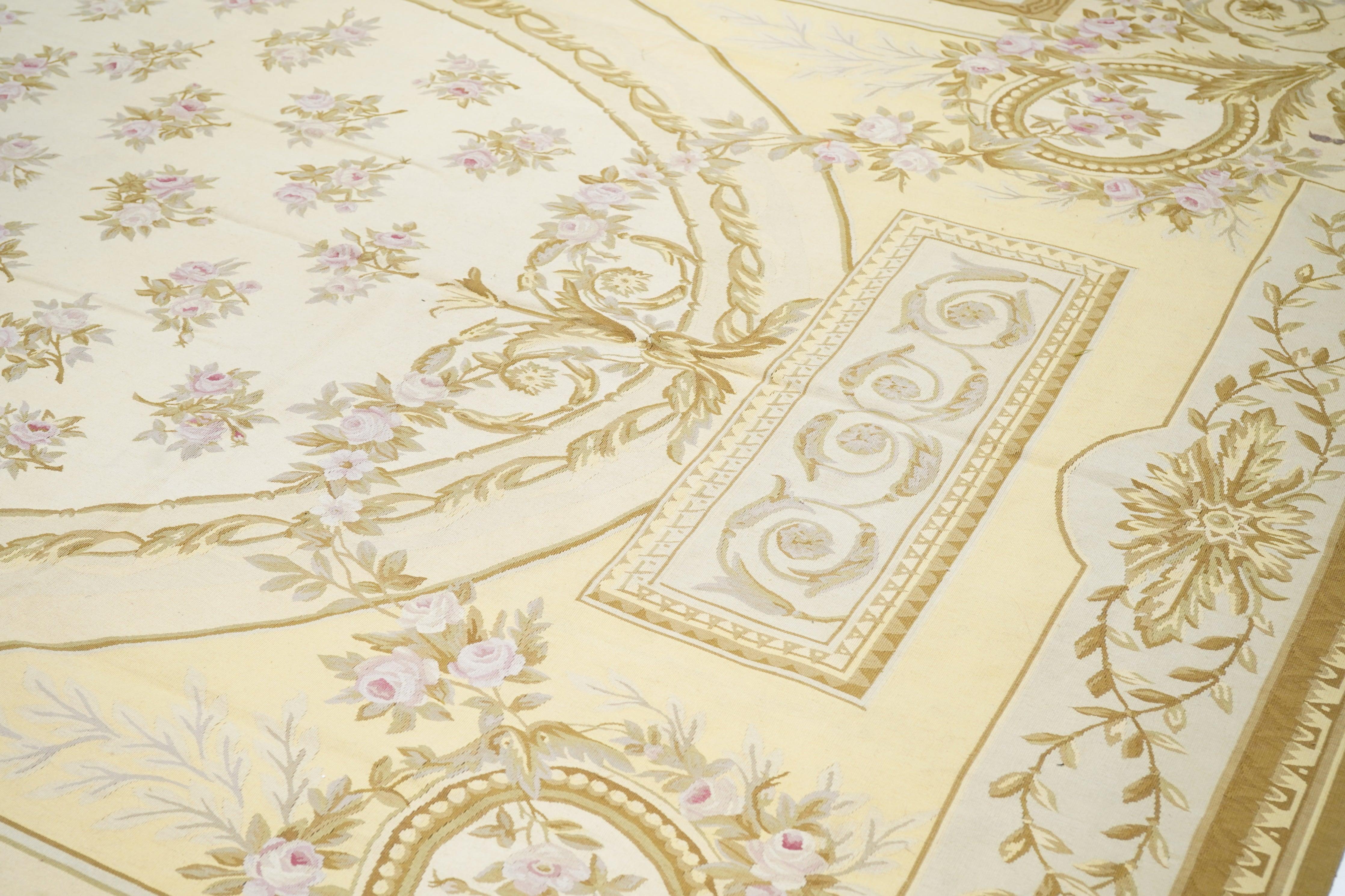 Contemporary Aubusson Rug 9'10'' x 13'10'' For Sale