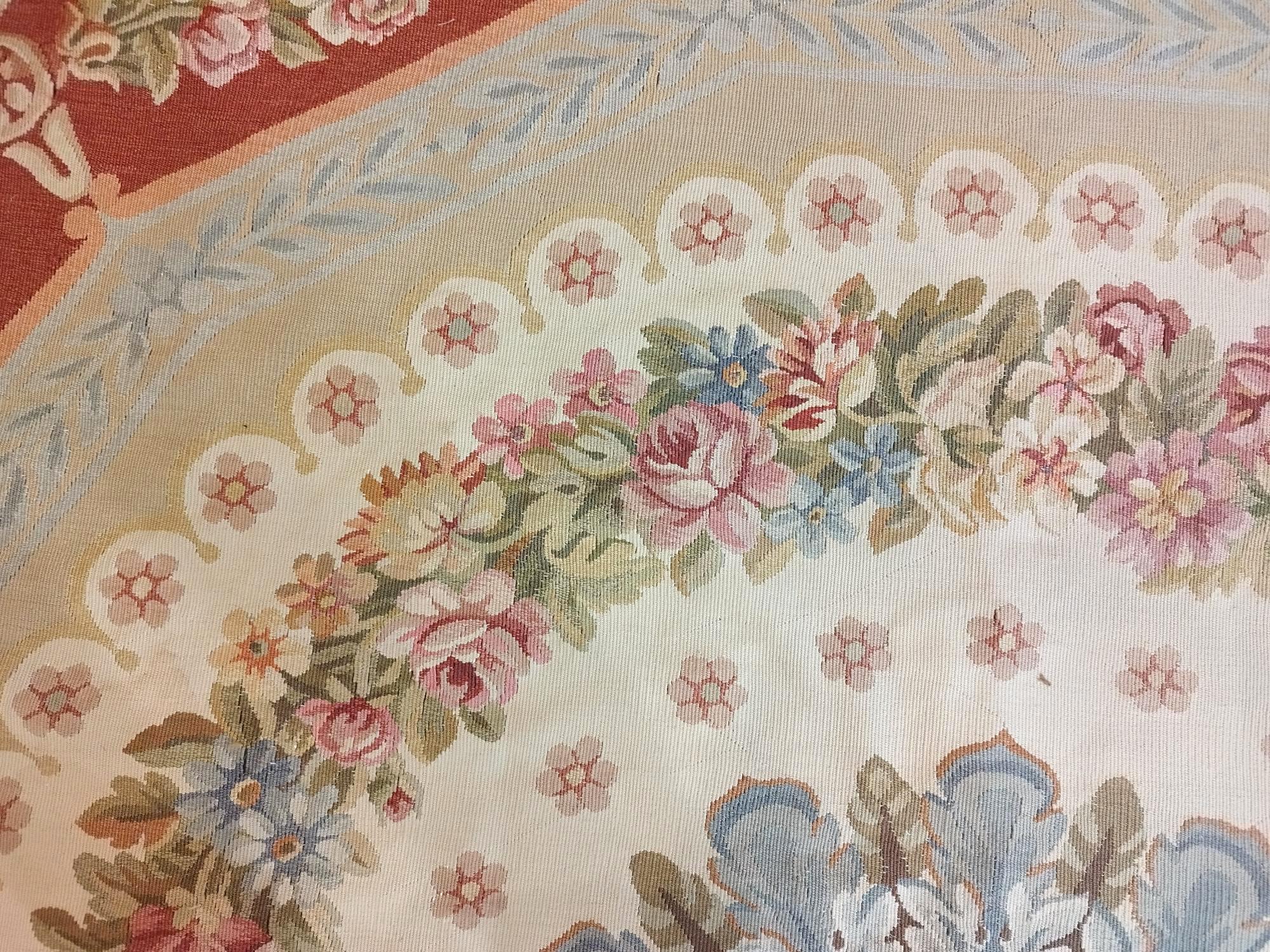 Wool Aubusson rug circa 1950 - N° 1407 For Sale