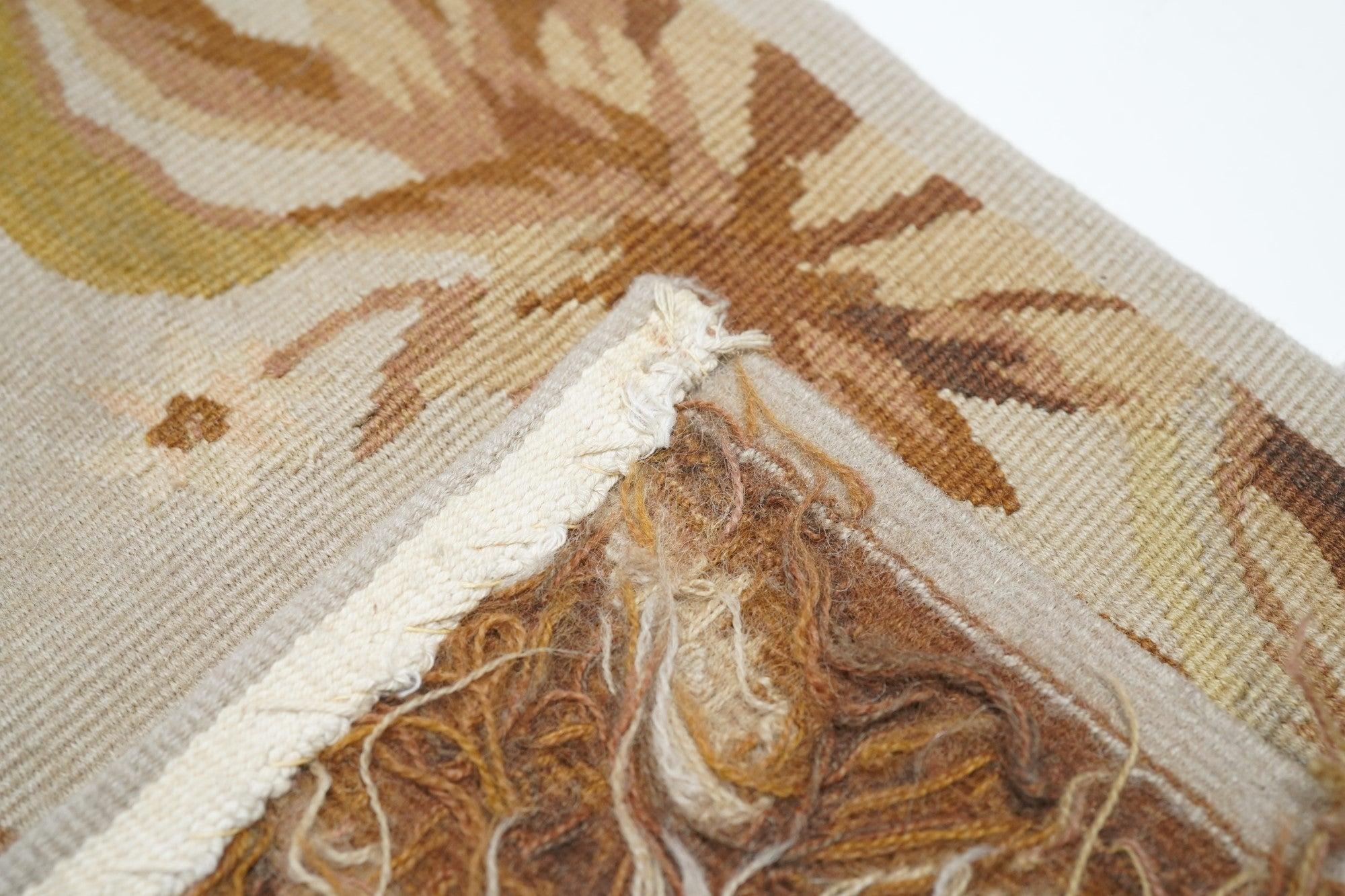 Runner Aubusson 2'5'' x 10'0'' in vendita 2