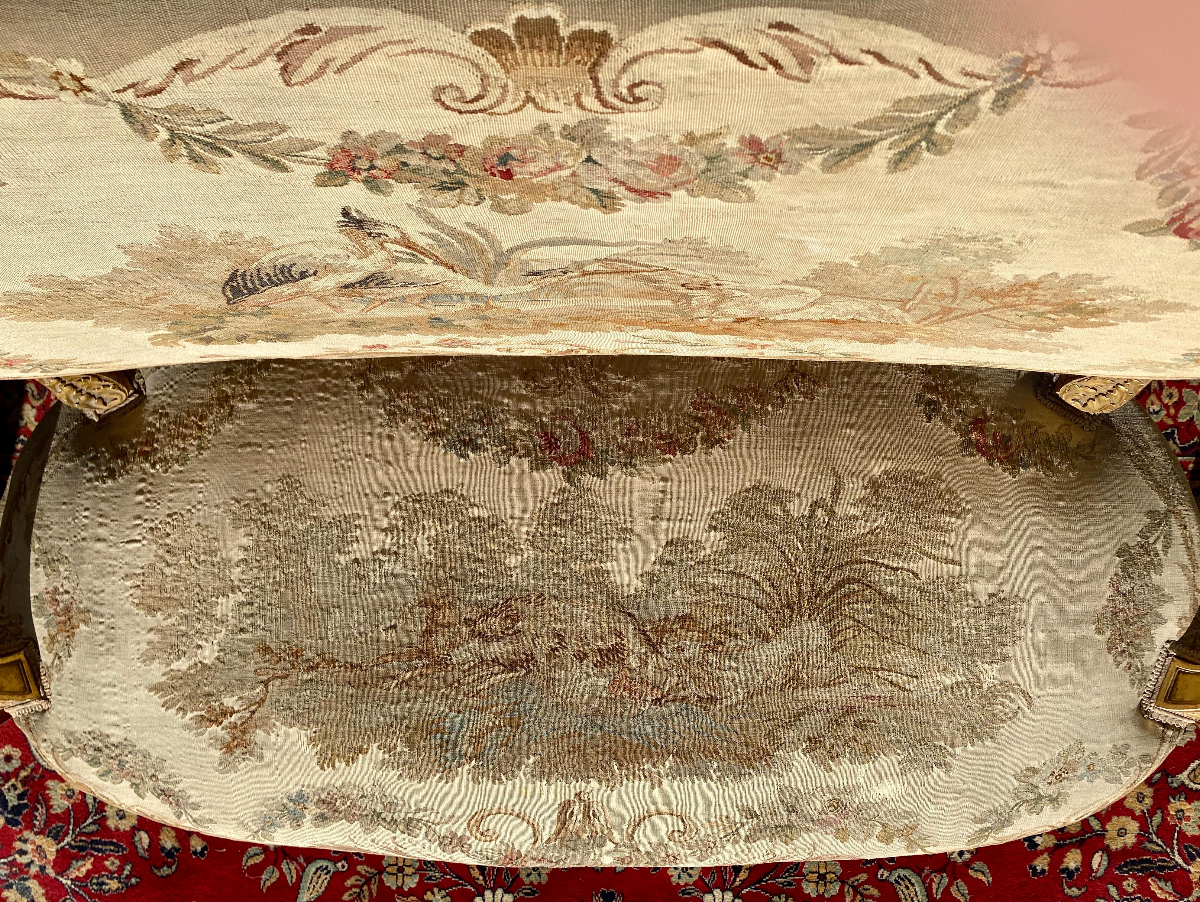 Aubusson, salotto in legno dorato stile Luigi XVI / Napoleone III, XIX secolo in vendita 2