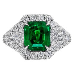 Auction - GIA Certified 4.99 Carat Colombian Emerald and 2.01 Carat Diamond Ring