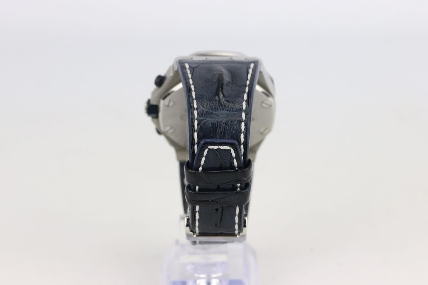 Gray Audemar Piguet Royal Oak Offshore Chronograph 42mm Navy Model Wrist Watch