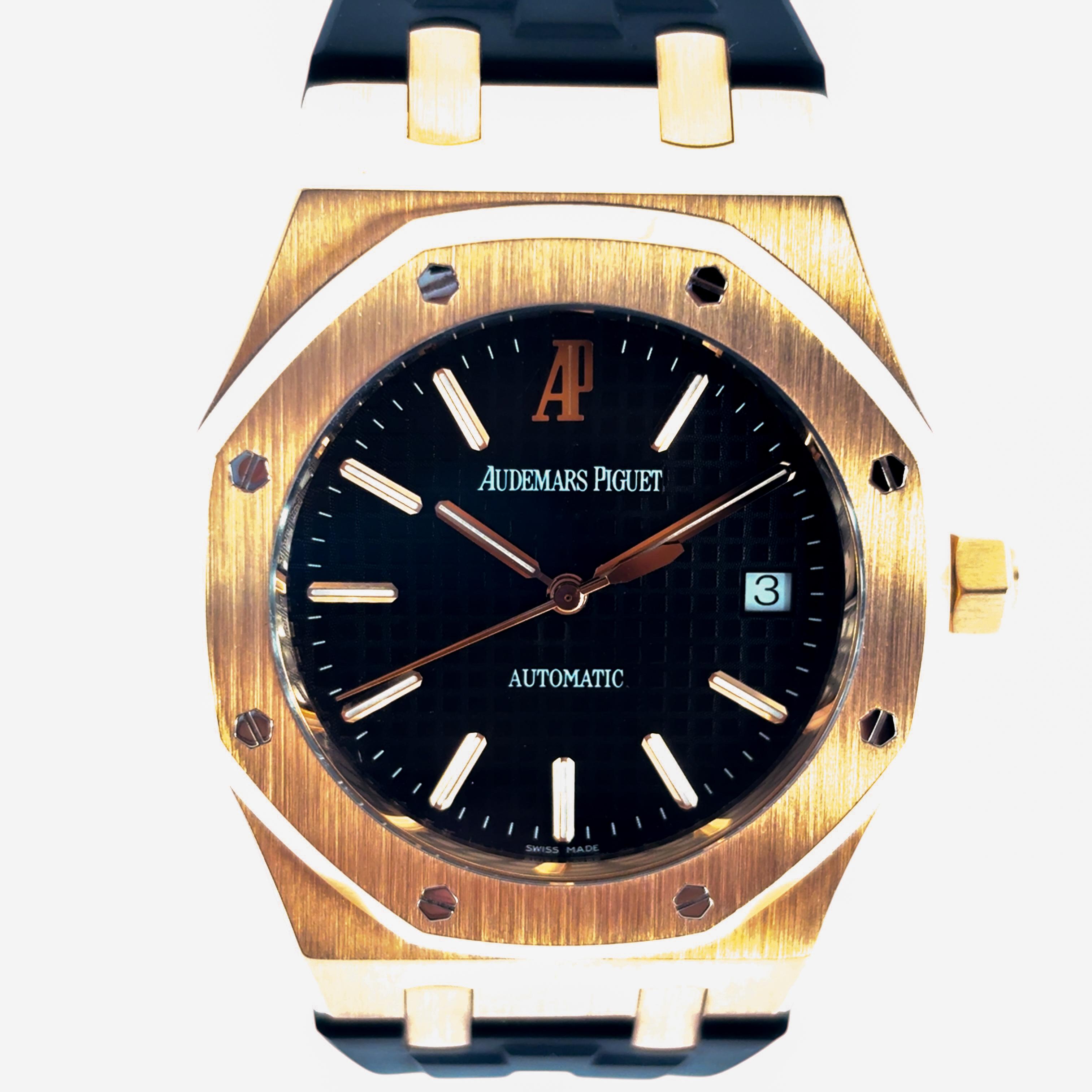 Audemars Piguet 15300OR Watch Royal Oak 18k Rose Gold on Black 39mm RubberB Strap

This Audemars Piguet 15300OR Watch is in excellent condition and is ready to ship!

Brand: Audemars Piguet
Model: Royal Oak
Reference Number: 15300OR
Serial: