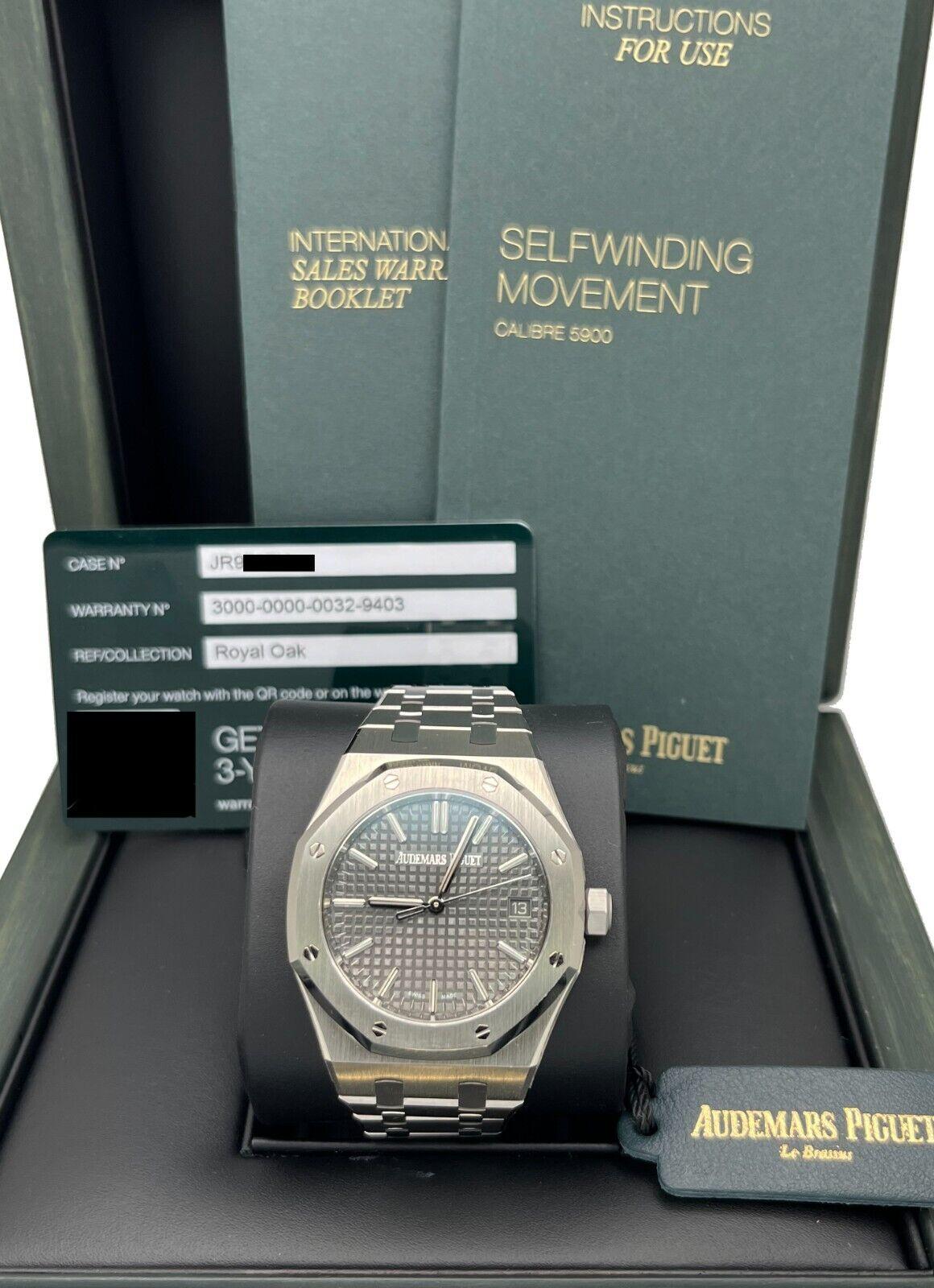 Audemars Piguet 15550ST.OO.1356ST.03 Grey Dial Stainless Steel Box Paper In Excellent Condition For Sale In San Diego, CA