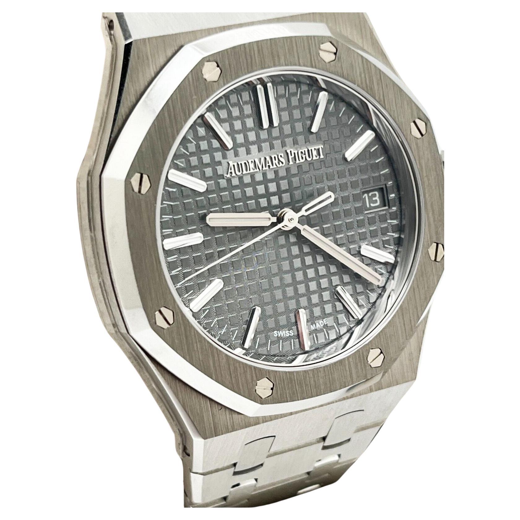 Audemars Piguet 15550ST.OO.1356ST.03 Grey Dial Stainless Steel Box Paper For Sale