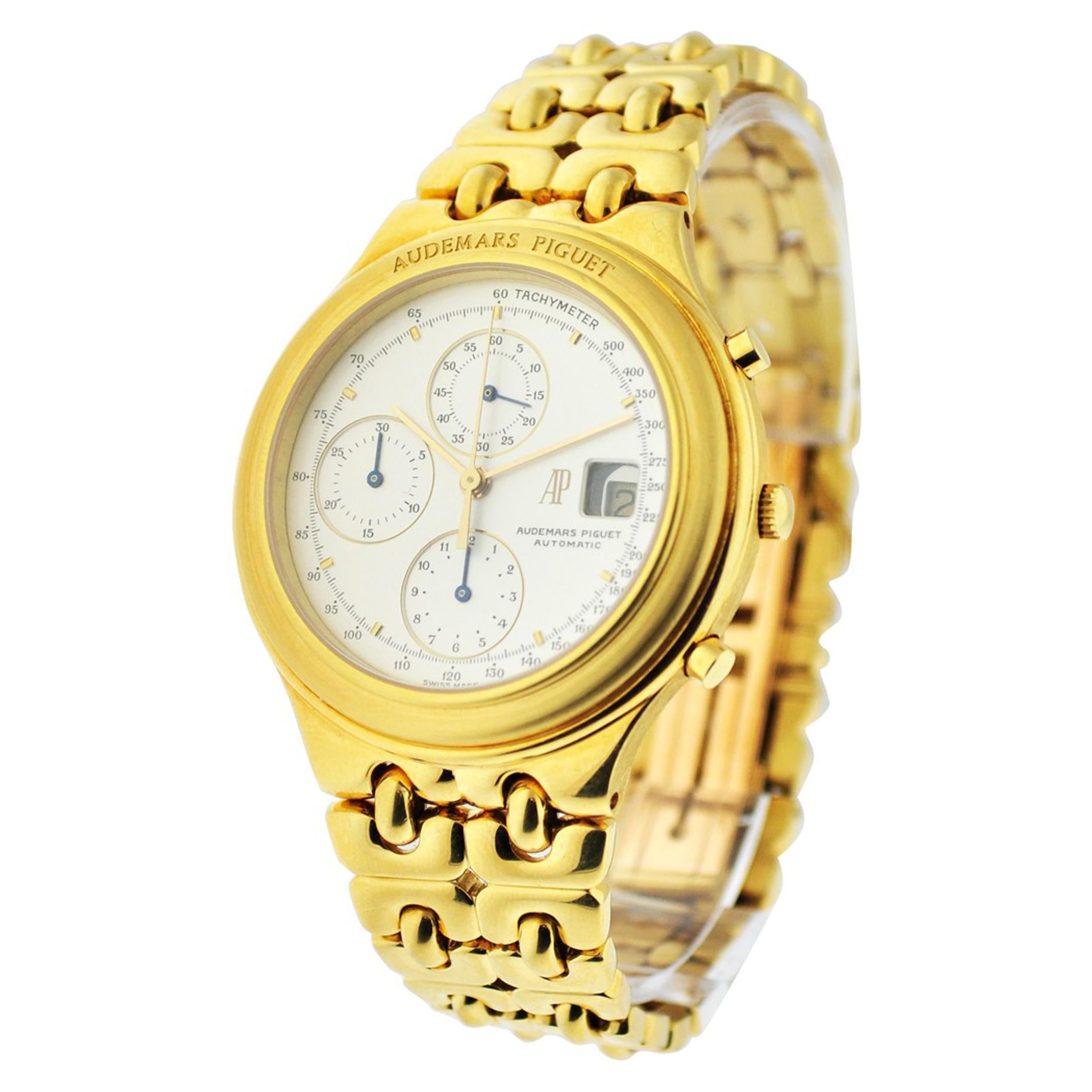 Movement: automatic
Function: hours, minutes, seconds, date, chronograph 
Case: 41mm 18K yellow gold case, smooth bezel, sapphire crystal, push pull crown
Band: 18K yellow gold huitieme bracelet, fold over clasp
Dial: white chronograph
Reference: