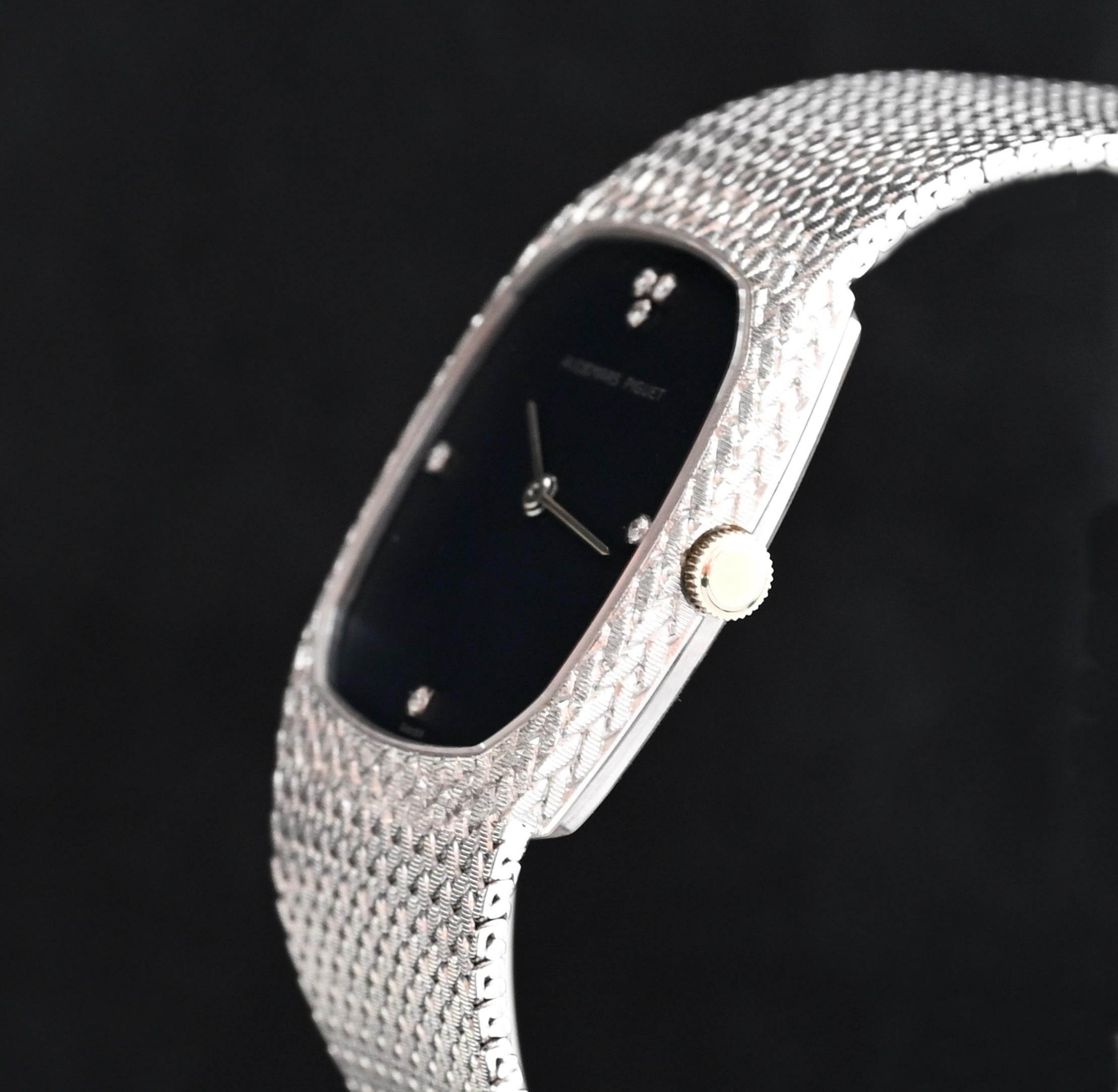 Audemars Piguet 18K WG Schwarzes Zifferblatt mit Diamant Indexen manuell, 1980er Jahre im Zustand „Gut“ in Central & Western District, HK