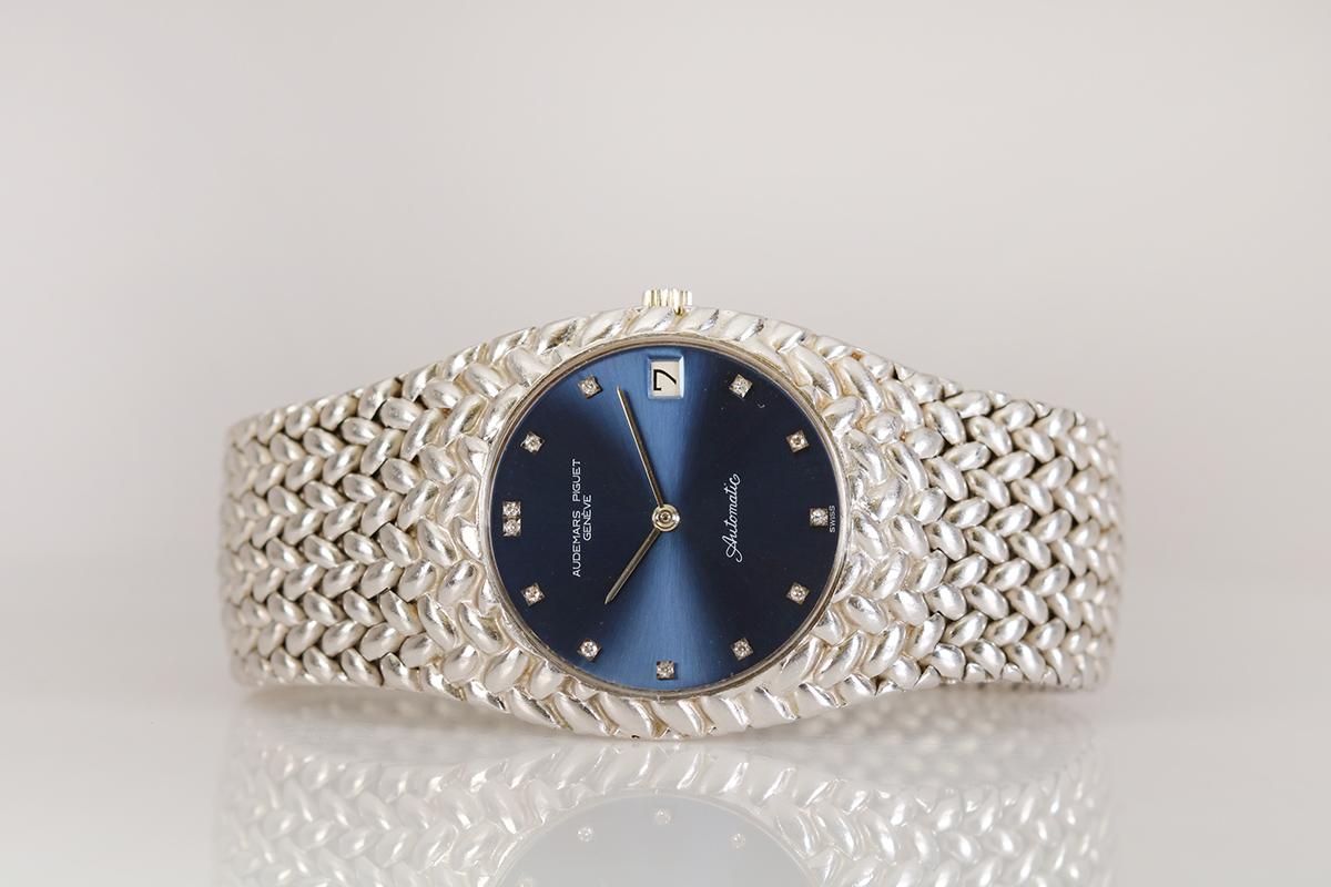 Audemars Piguet 18 Karat White Gold Dress Watch, circa 1975 9