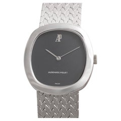 Montre-bracelet habillée Audemars Piguet en or blanc 18 carats à remontage manuel, avec bracelet intégré