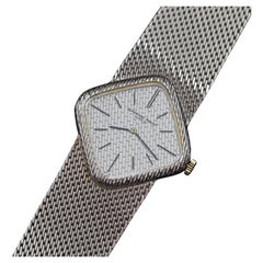 Audemars Piguet, bracelet intégré manuel en forme de losange en or blanc 18 carats