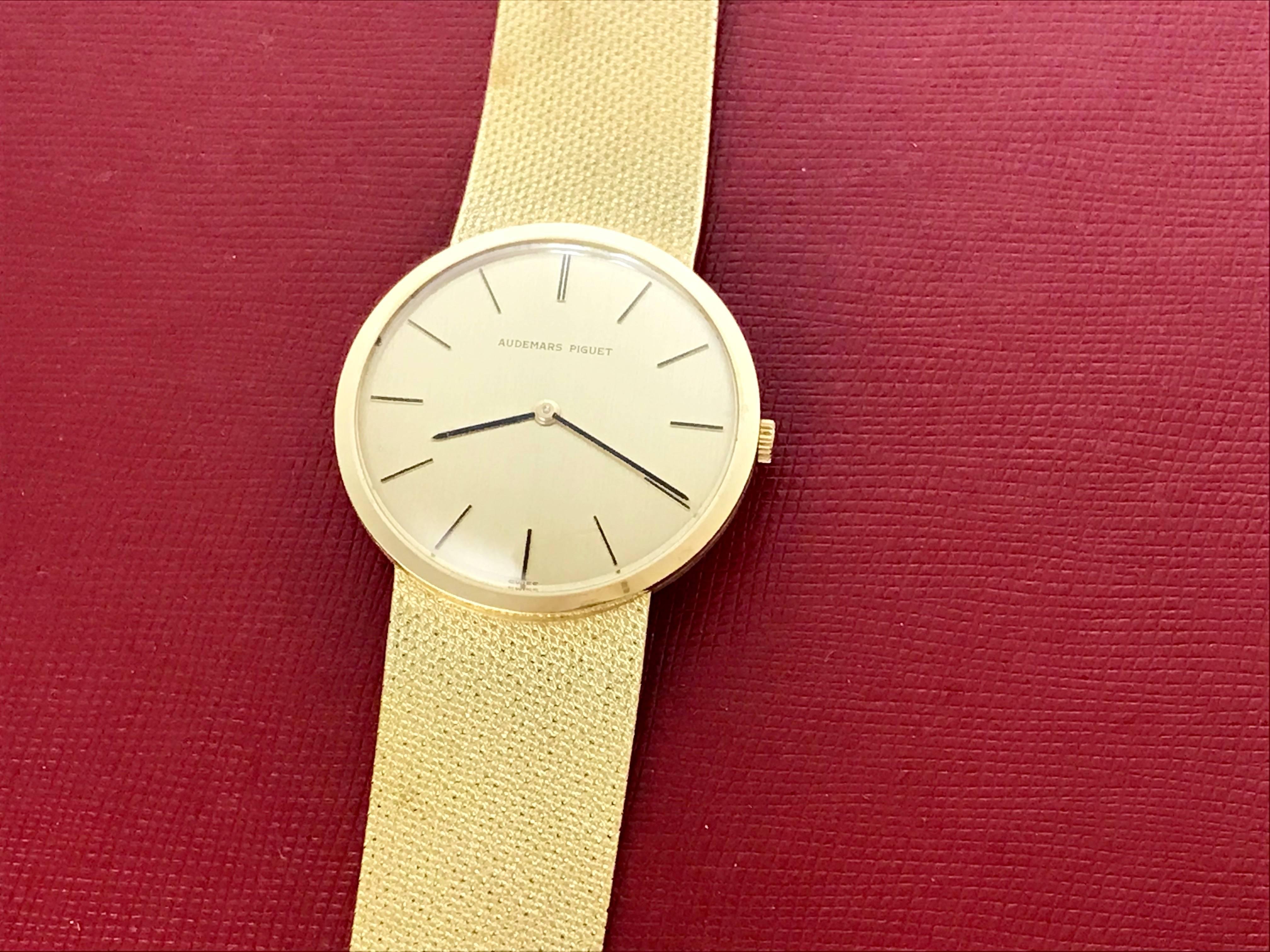 Contemporary Audemars Piguet 18k Yellow Gold Midsize Manual Wind Wrist Watch For Sale