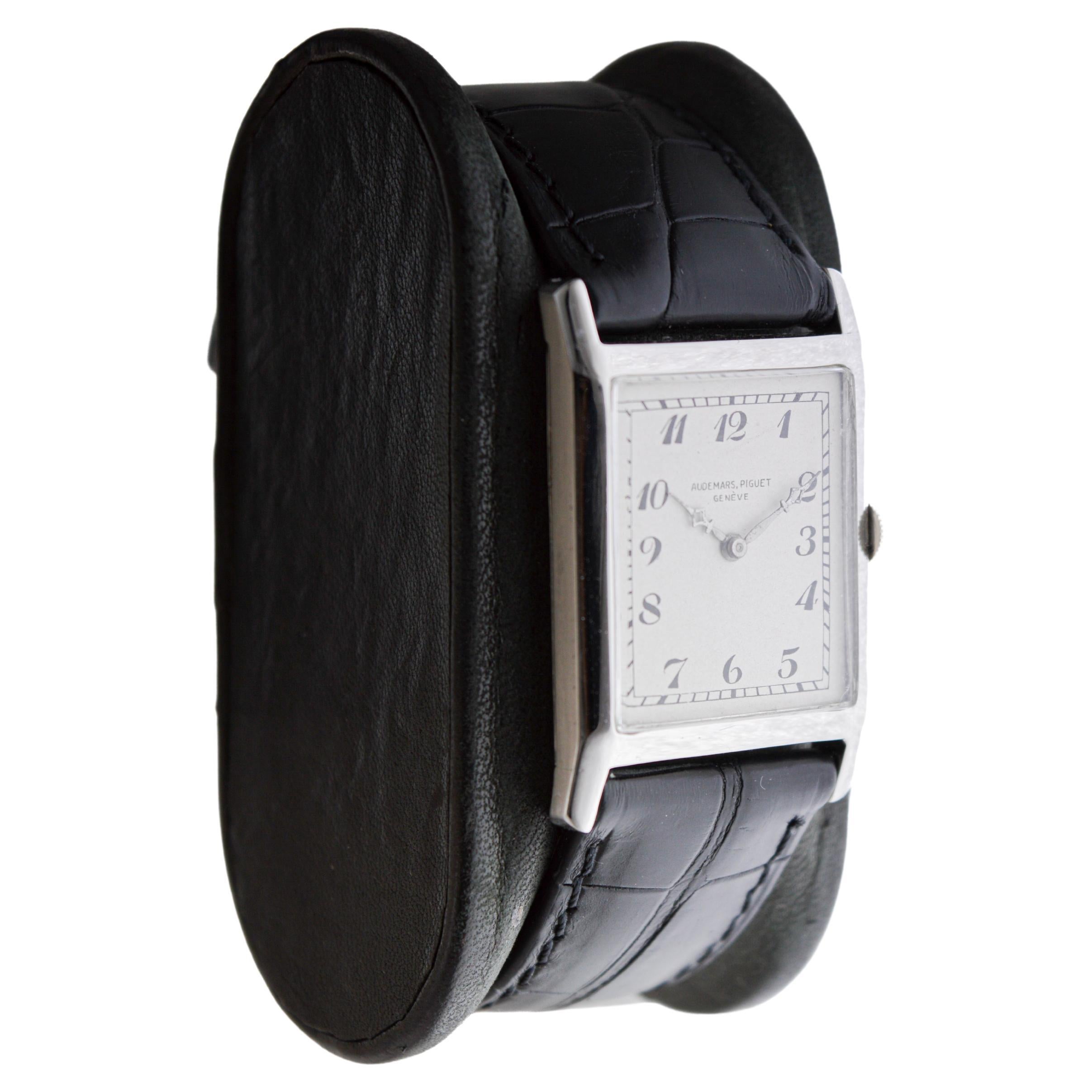 Audemars Piguet 18Kt Art Deco Watch circa, 1920's Dial by Stern Freres pre Patek In Excellent Condition In Long Beach, CA