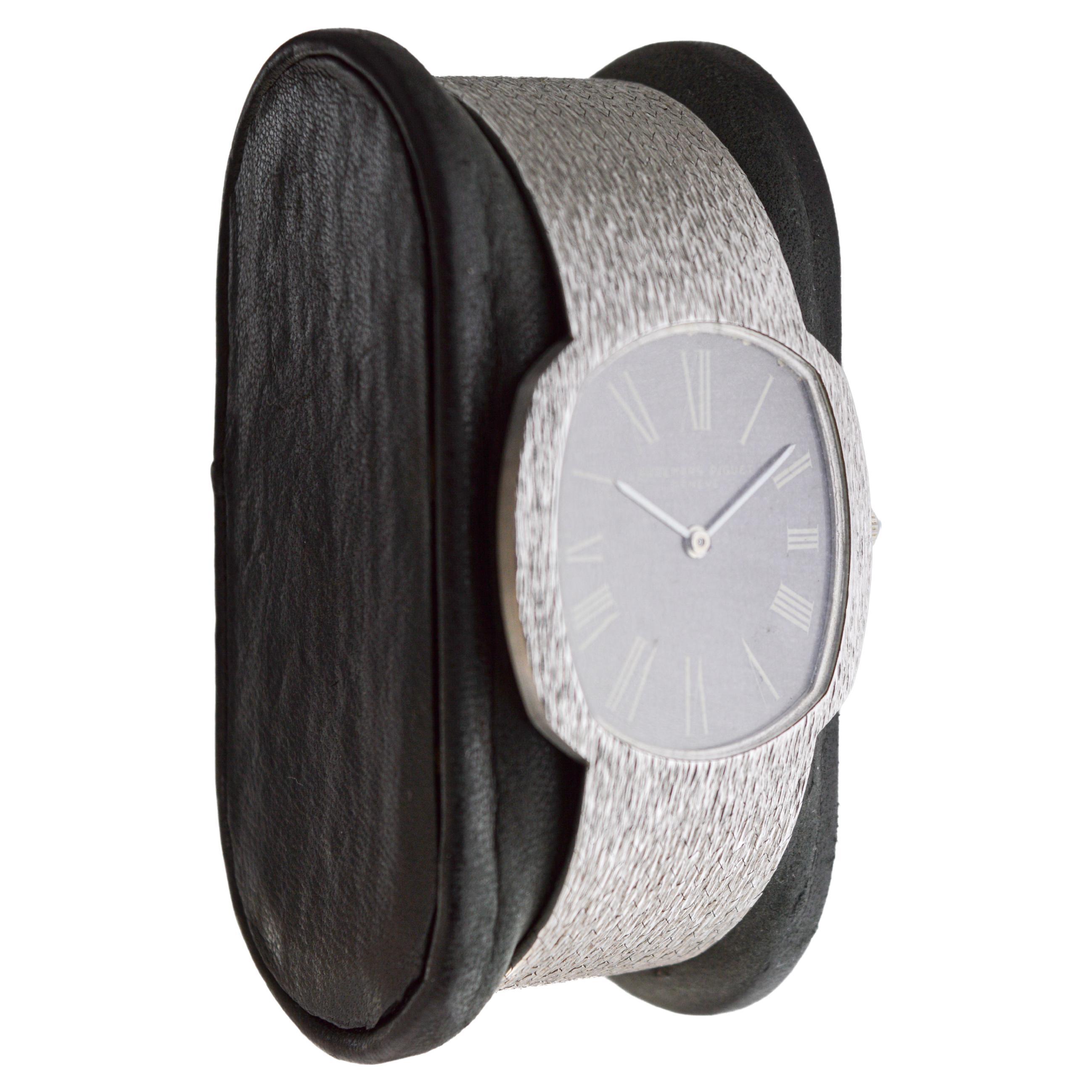 FACTORY / HOUSE: Audemars Piguet Watch Company
STYLE / REFERENCE: Men's Dress Watch
METAL / MATERIAL: 18Kt Solid White Gold
CIRCA / YEAR: 1980's
DIMENSIONS / SIZE: Length 33mm X Width 28mm
MOVEMENT / CALIBER: Manual Winding / 17 Jewels / Caliber