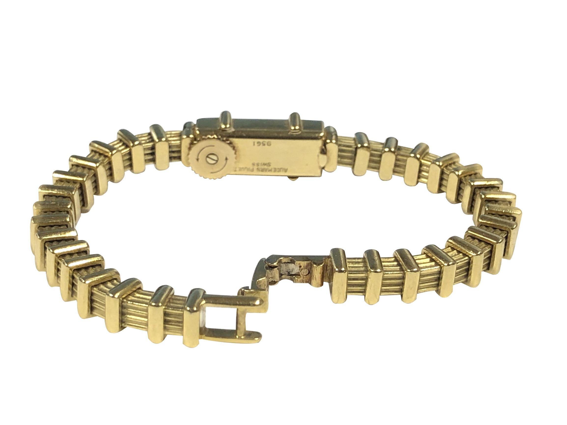 Audemars Piguet 1940s Retro Yellow Gold Back Wind Mechanical Bracelet Watch 2