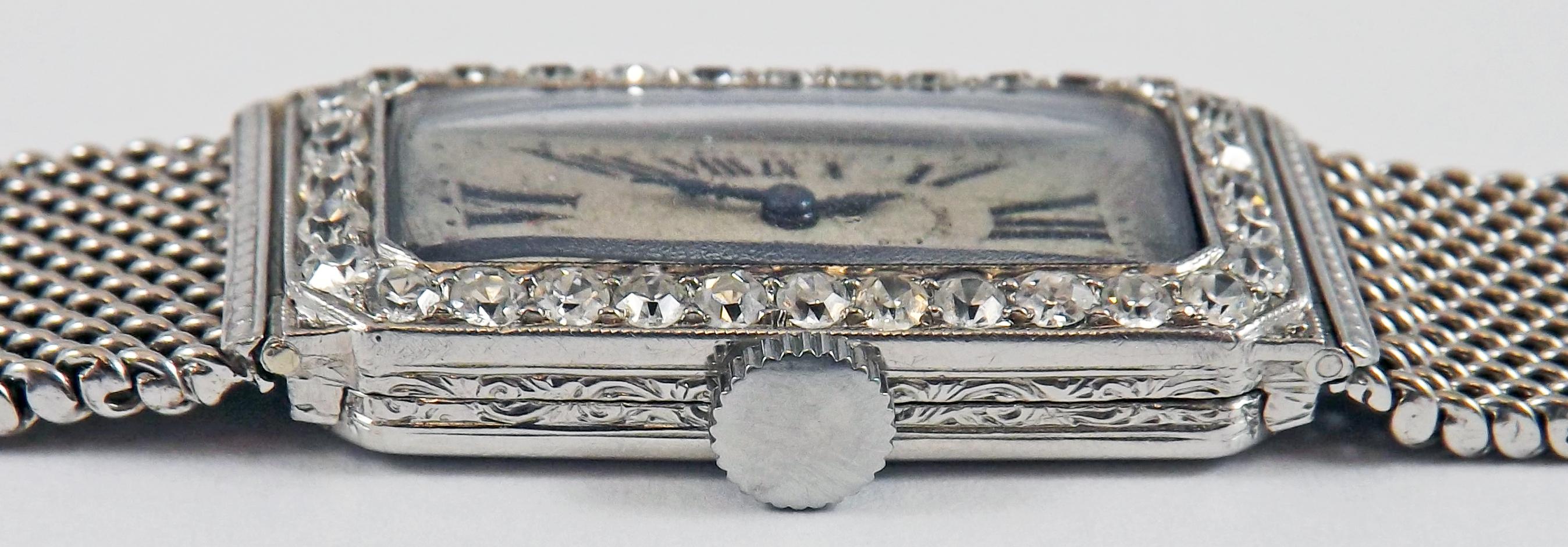 Art déco Audemars Piguet par J.E. Caldwell Ladies Platinum Diamond Manual Wristwatch en vente