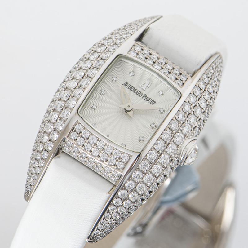 Women's Audemars Piguet Dream White Gold Diamond Set 67496BC.ZZ.A011SU.01 For Sale