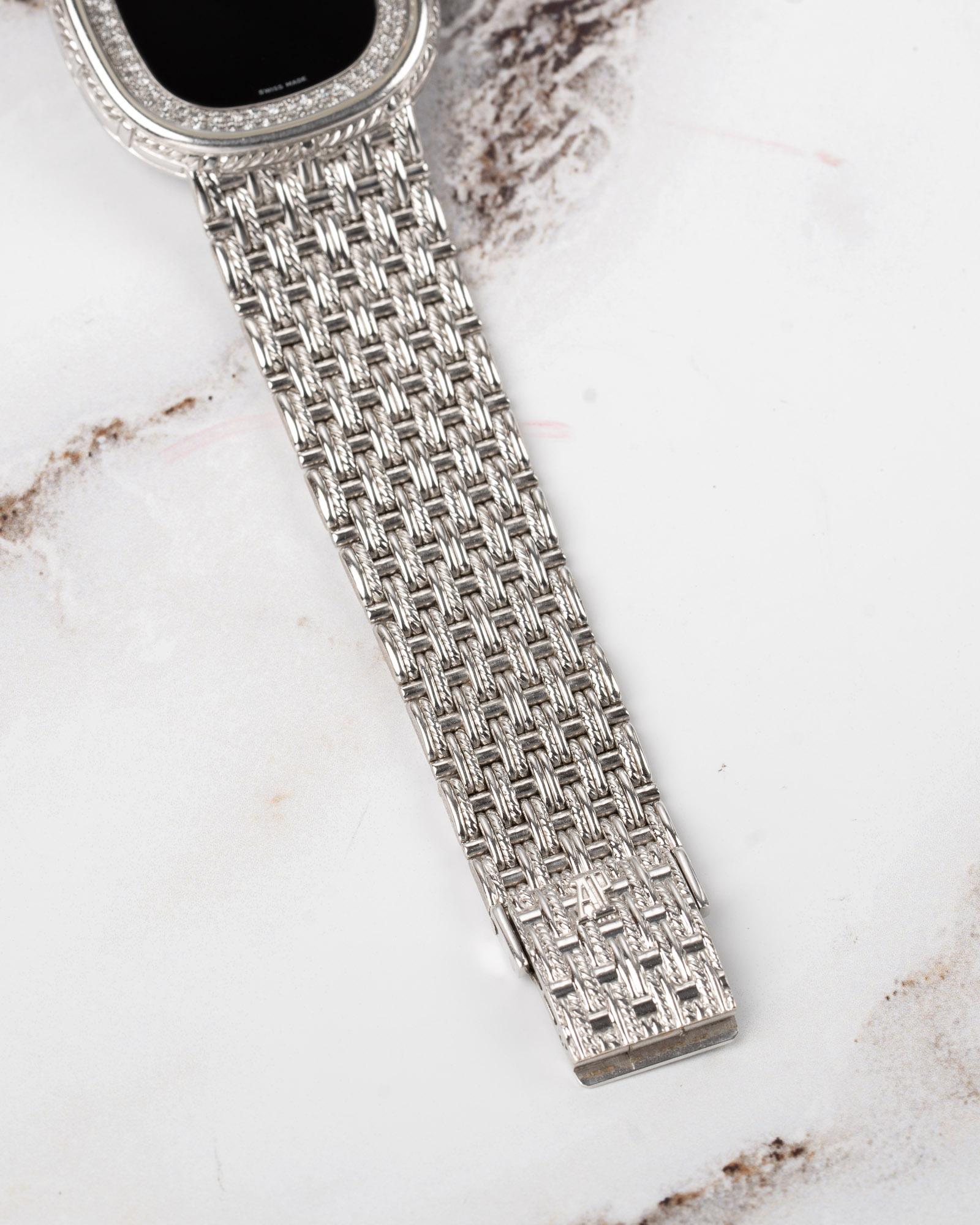 Audemars Piguet Ellipse 29mm Onyx and Diamond Dial 18k WG 1980s For Sale 3