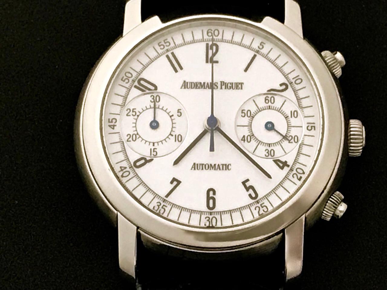 Audemars Piguet Jules Audemars Chronograph Model 25859ST.O.0342.01. Pre Owned Mens Automatic Winding wrist watch. AP Caliber 2226/2841 Automatic Winding with 54 Jewels. 
White Dial with black Arabic numerals, Stainless Steel round style case (38.6mm