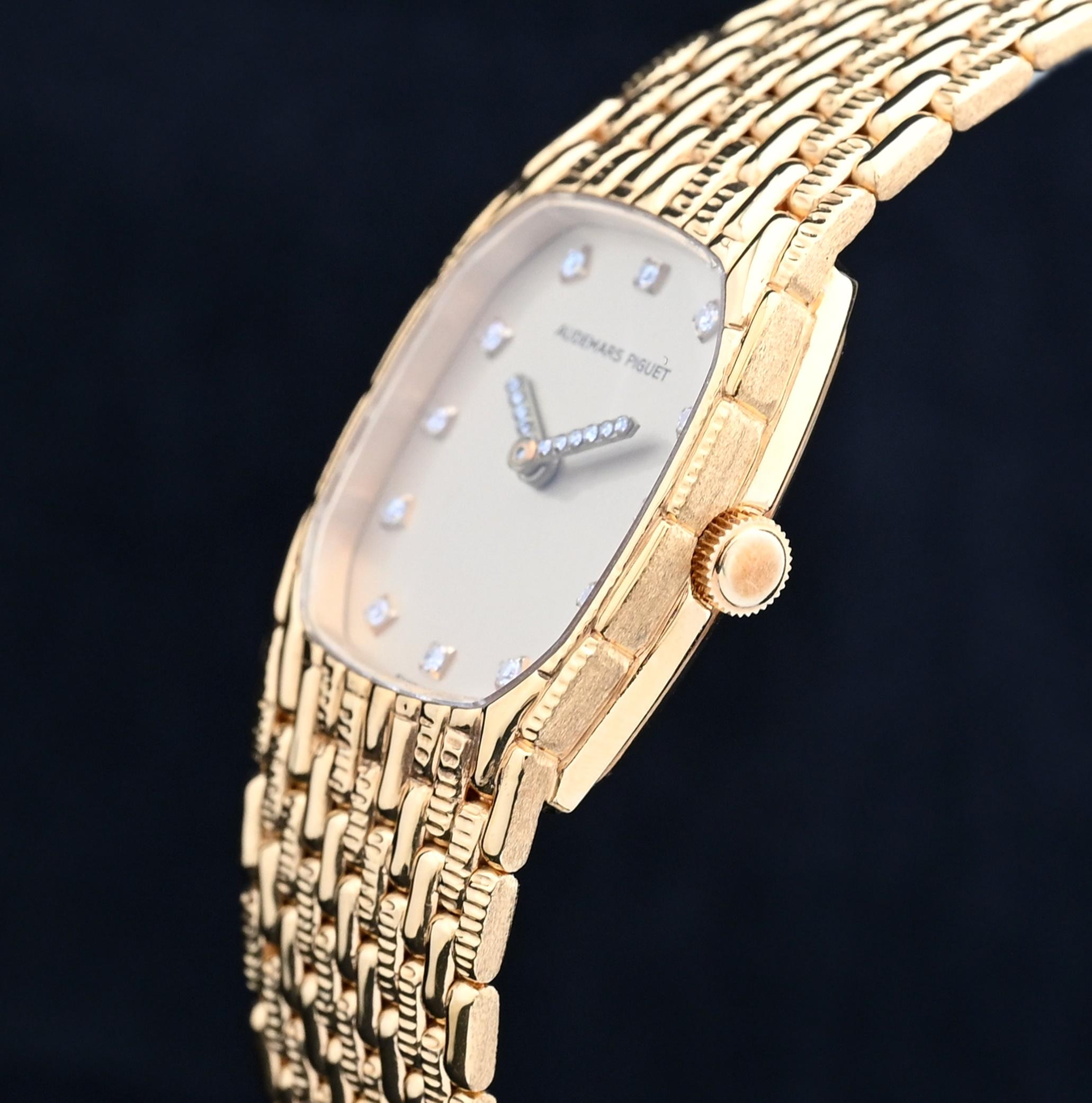 Audemars Piguet Lady 18K YG with Diamond Indexes and Hands Manual Wind In Good Condition In Central & Western District, HK