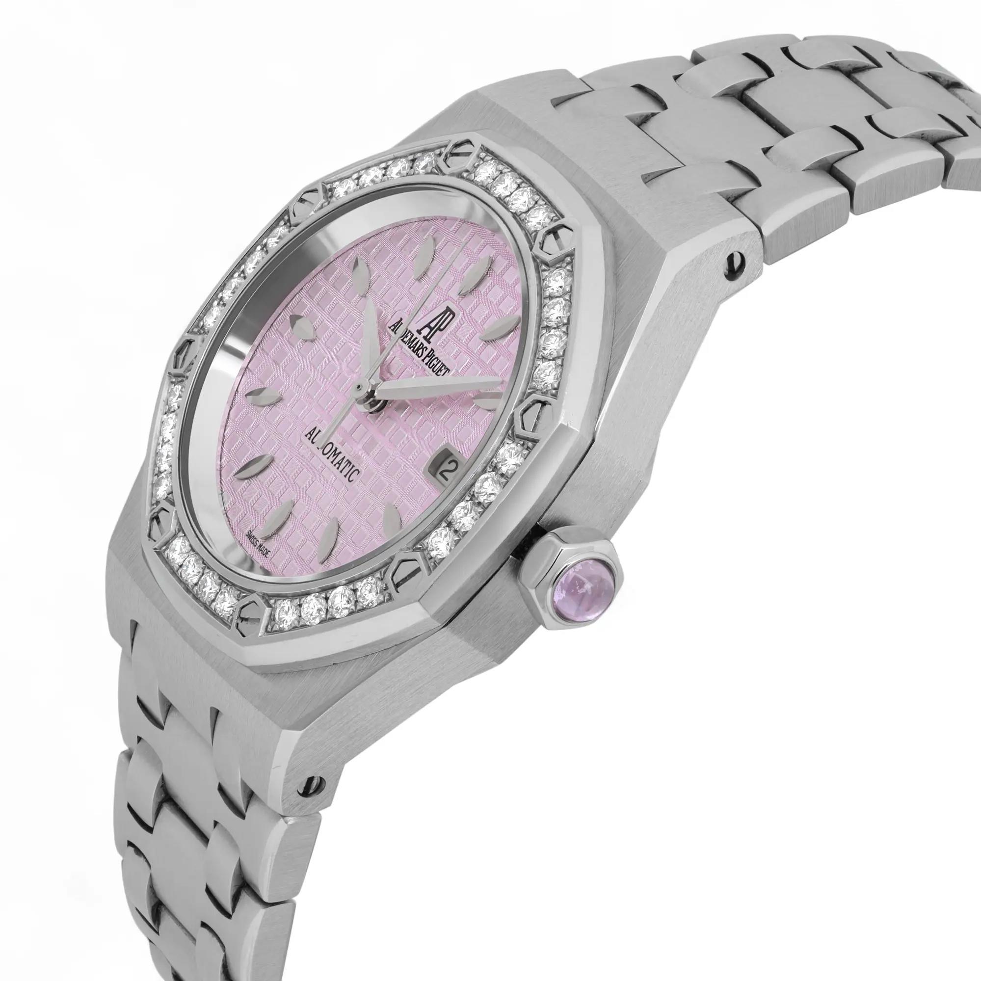 Audemars Piguet Lady Royal Oak 33mm Steel Pink Dial Diamond Bezel Watch 77321ST In Excellent Condition For Sale In New York, NY