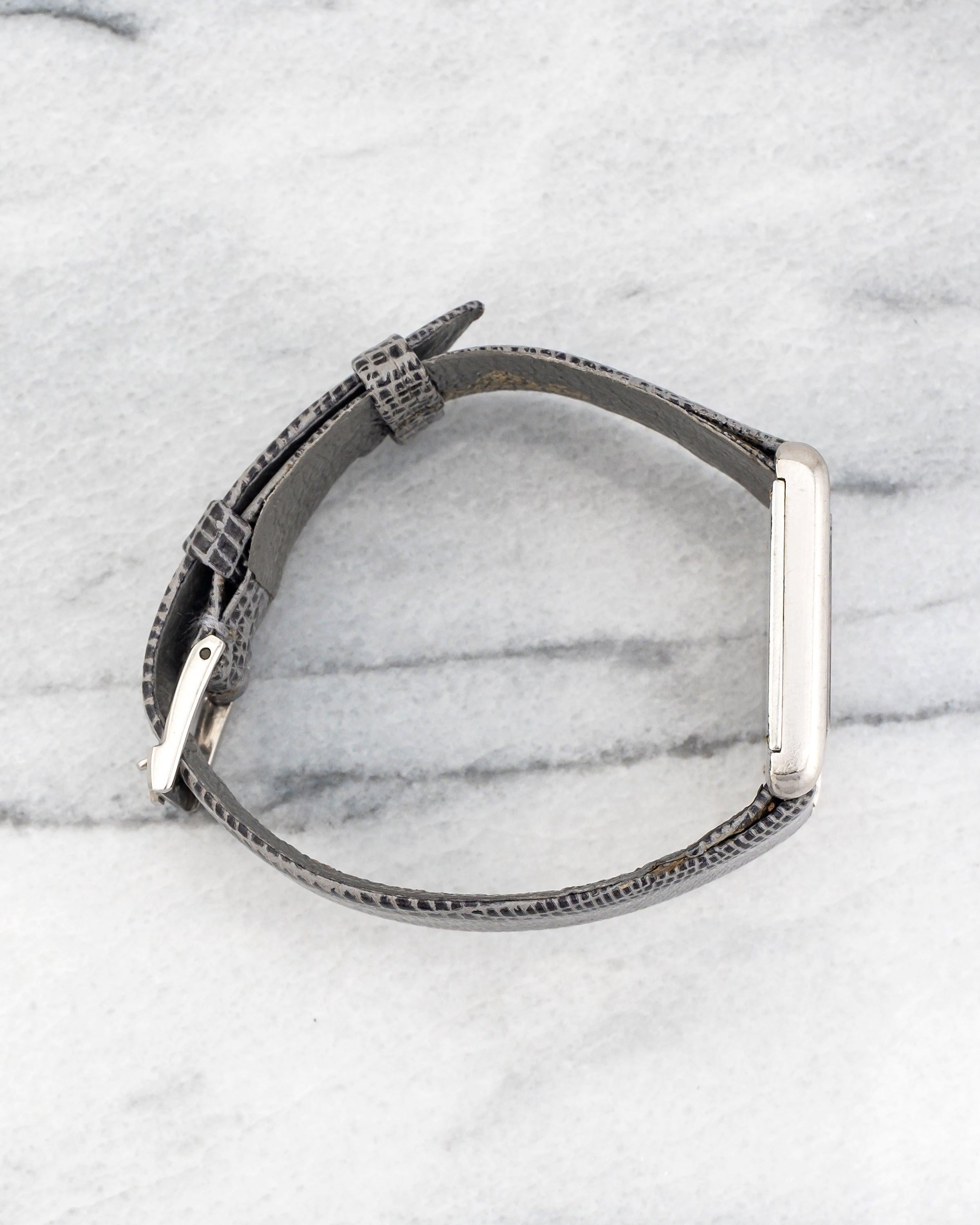 Montre Audemars Piguet en or blanc 18 carats avec cadran en lapis, années 1970 Unisexe en vente